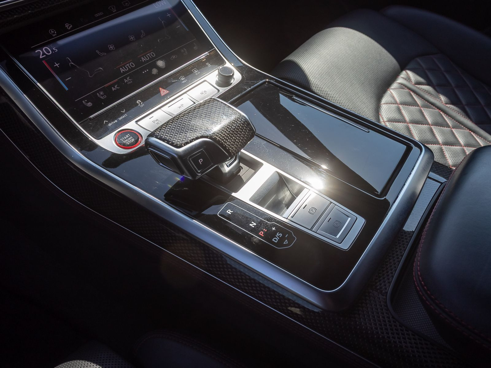 Audi SQ8 competition plus Matrix Standhzg Luftfederung