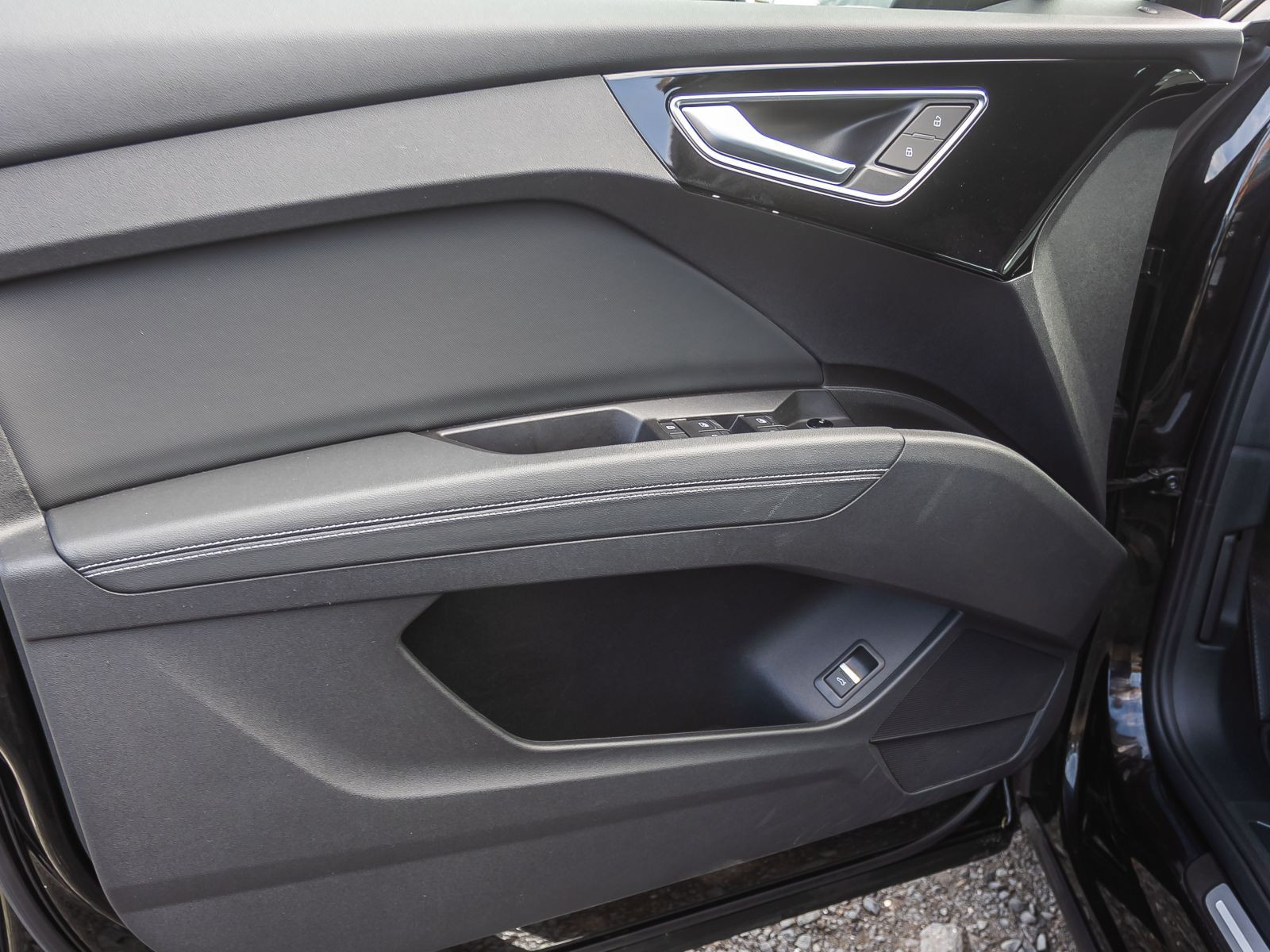 Audi Q4 Sportback e-tron 40 Navi LED ACC Standklima