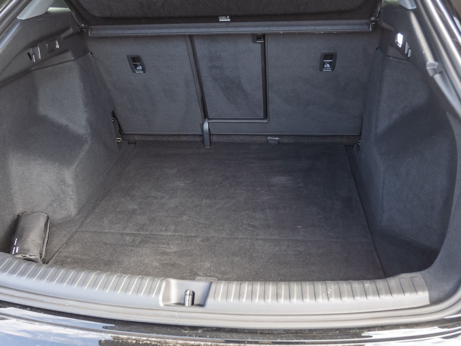 Audi Q4 Sportback e-tron 40 Navi LED ACC Standklima