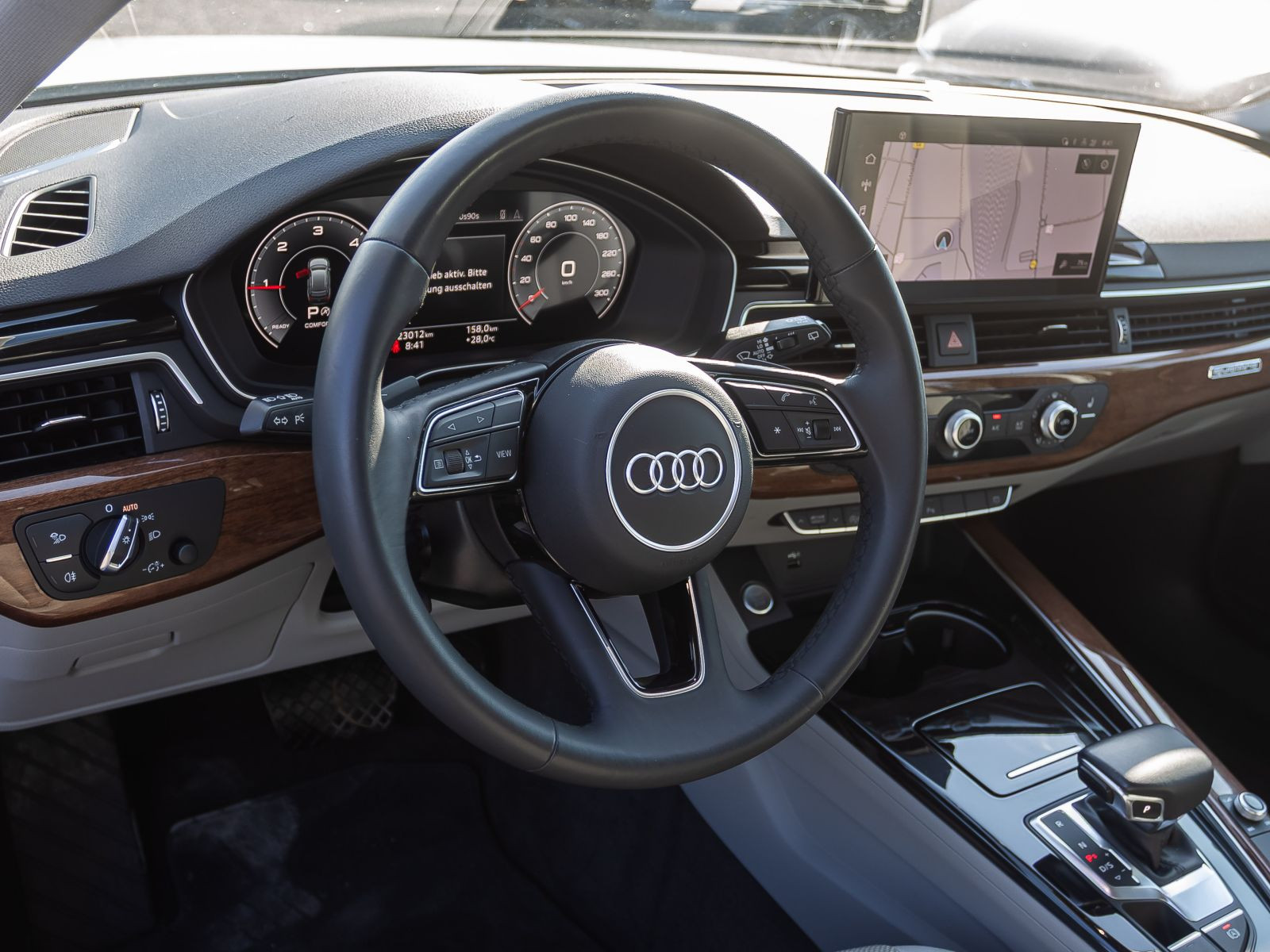 Audi A4 Avant Advanced 50TDI qu Navi Matrix Standhzg