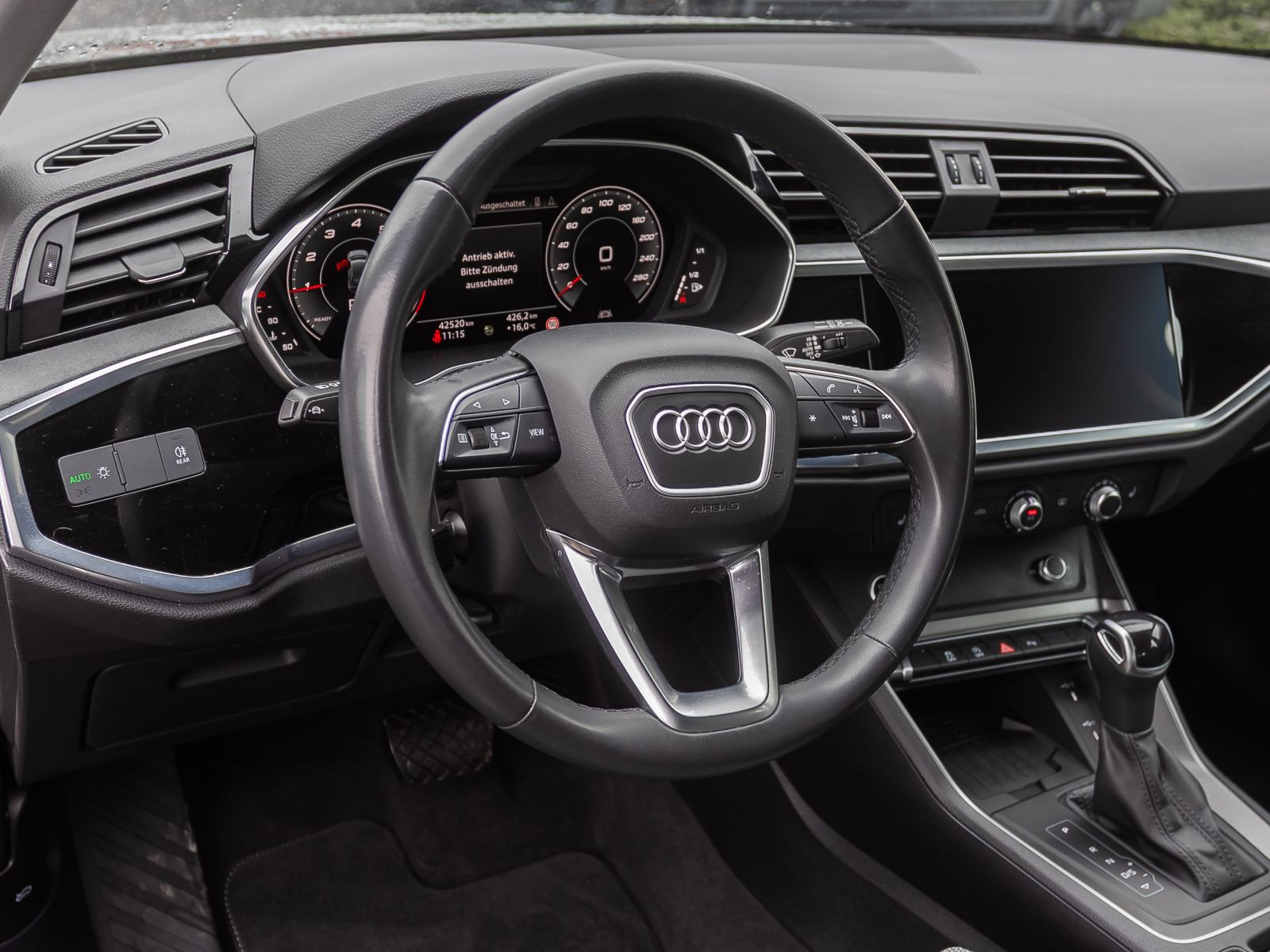 Audi Q3 S line 35TFSI Stronic Navi LED GRA EPH AHK