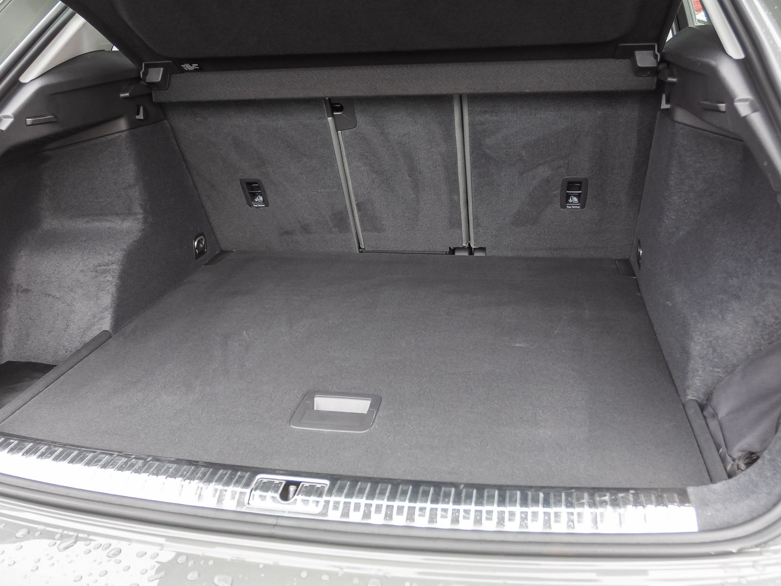 Audi Q3 S line 35TFSI Stronic Navi LED GRA EPH AHK