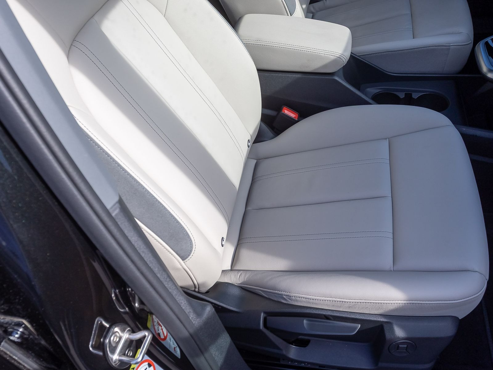Audi Q4 Sportback e-tron 35 Navi LED Panorama Standklima