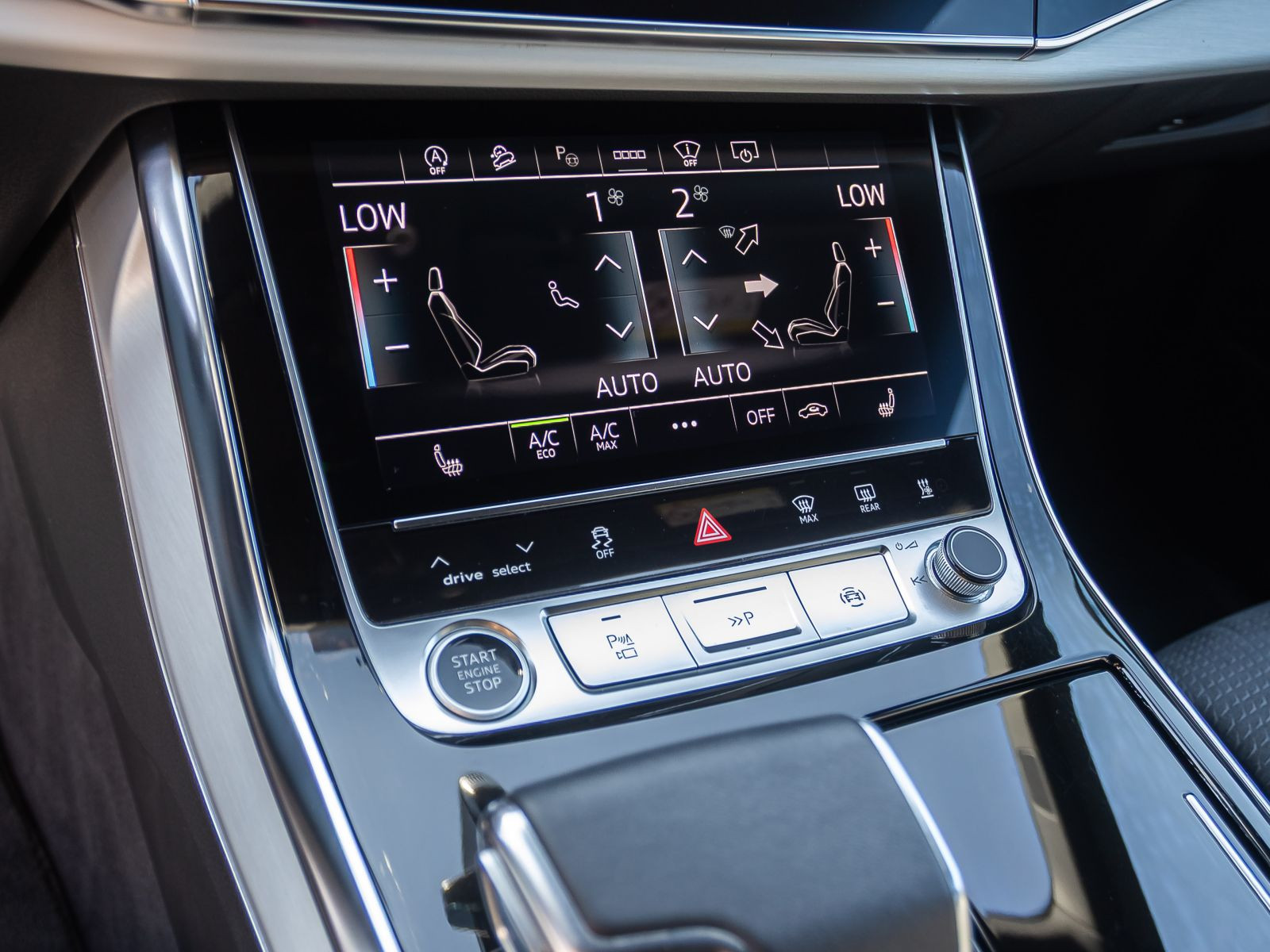 Audi Q8 S line 50TDI Navi Matrix HuD Standhzg Panorama