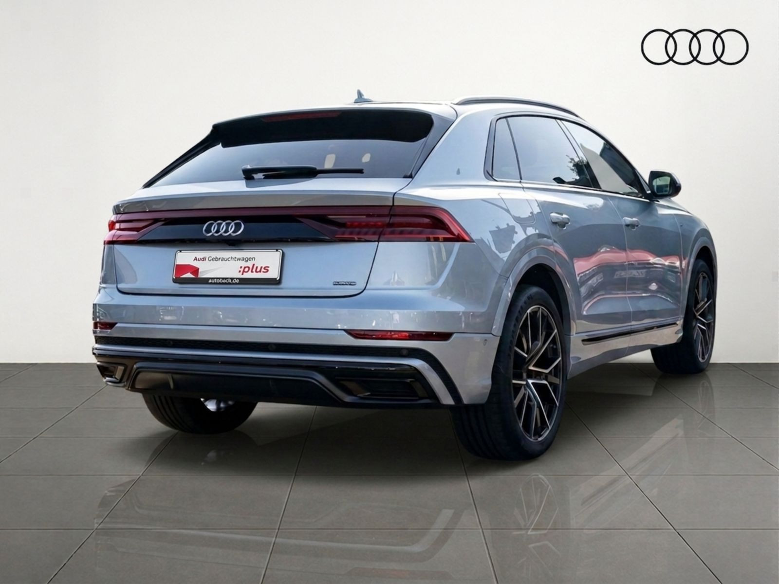 Audi Q8 S line 50TDI Navi Matrix HuD Standhzg Panorama