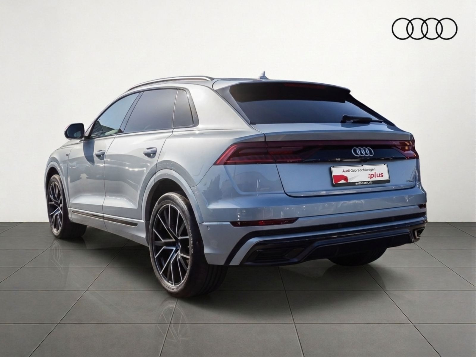 Audi Q8 S line 50TDI Navi Matrix HuD Standhzg Panorama