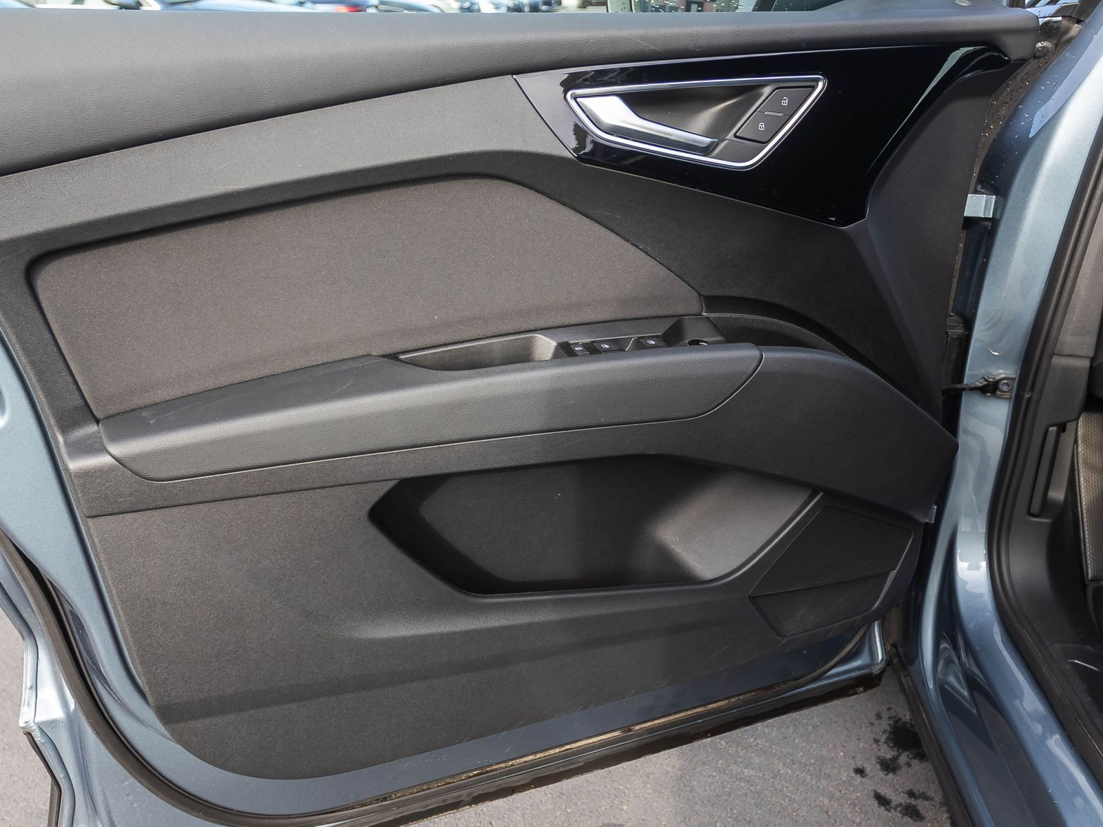 Audi Q4 e-tron 35 Navi LED Standklima ACC EPH DAB
