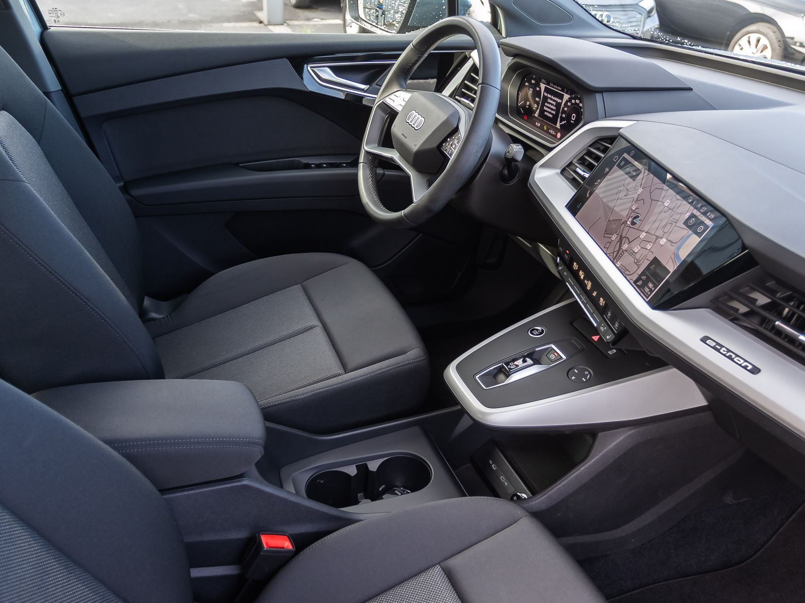 Audi Q4 e-tron 35 Navi LED Standklima ACC EPH DAB
