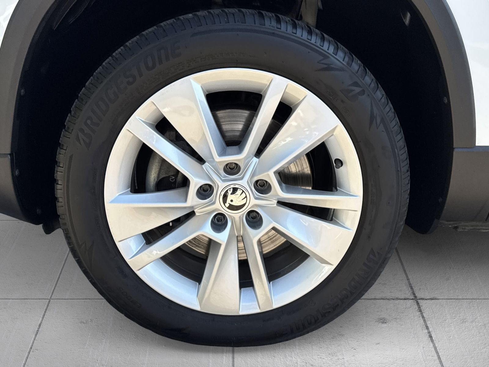 Skoda Karoq Style 2.0 TDI DSG Navi ACC LED RFK AHK