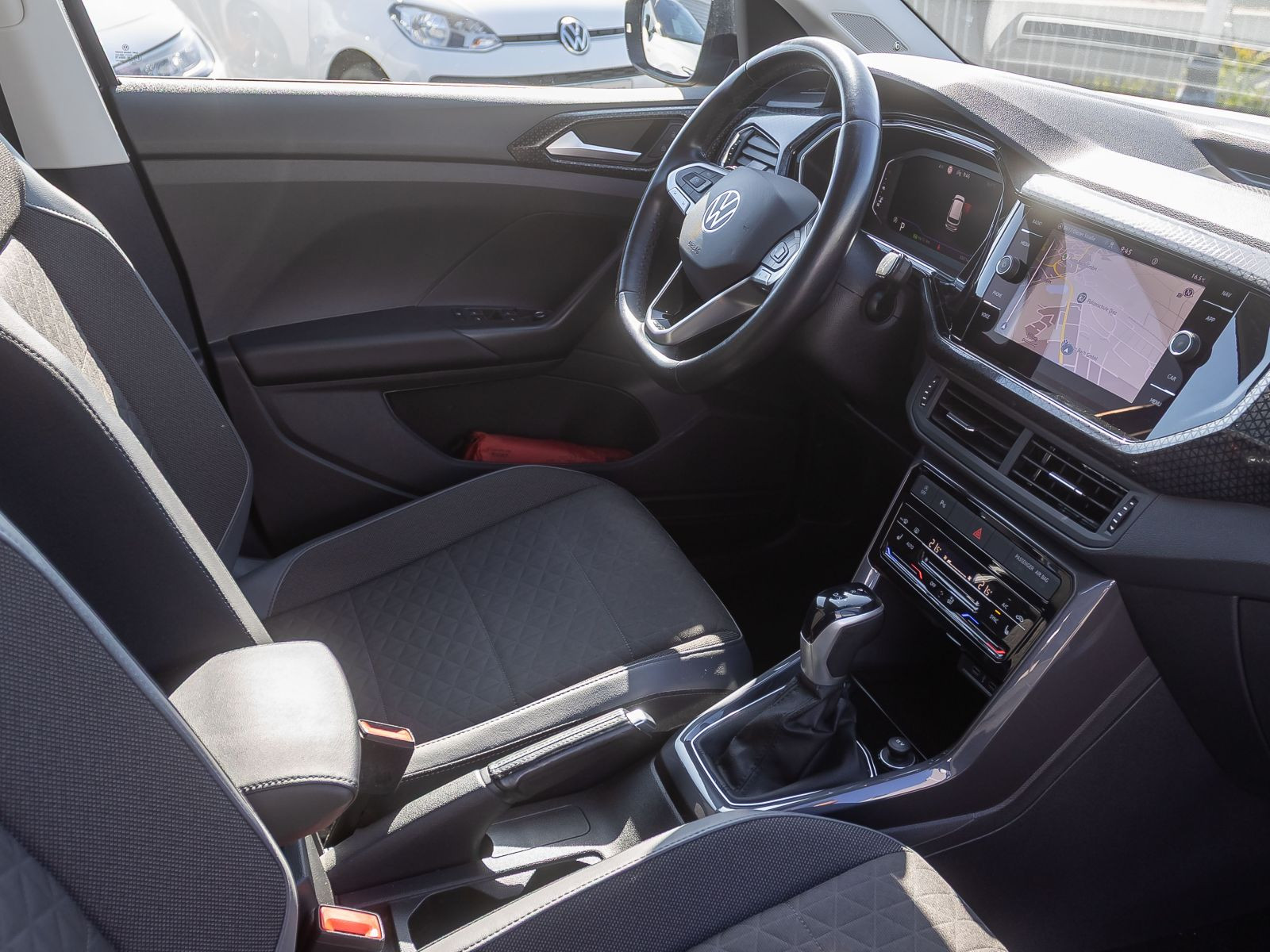 Volkswagen T-Cross 1.0 TSI Style DSG Navi LED ACC BeatsAudio