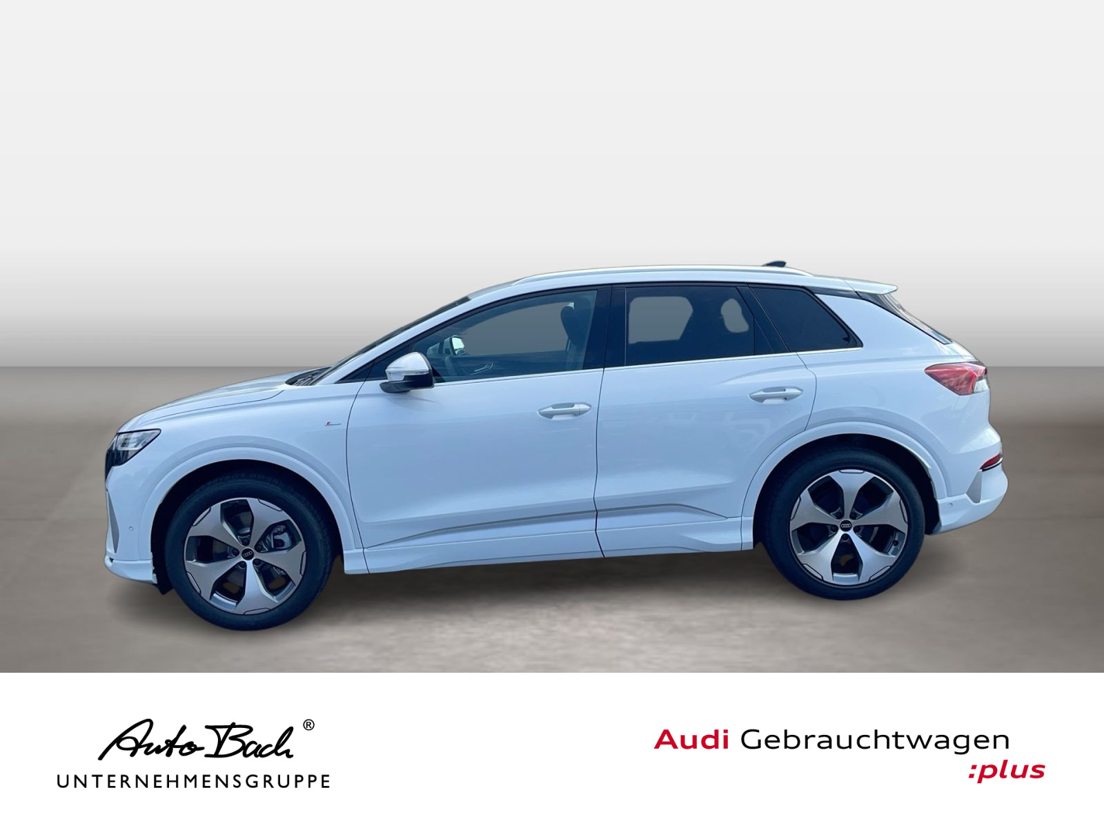 Audi Q4 e-tron performance Navi LED HuD ACC EPH AHK