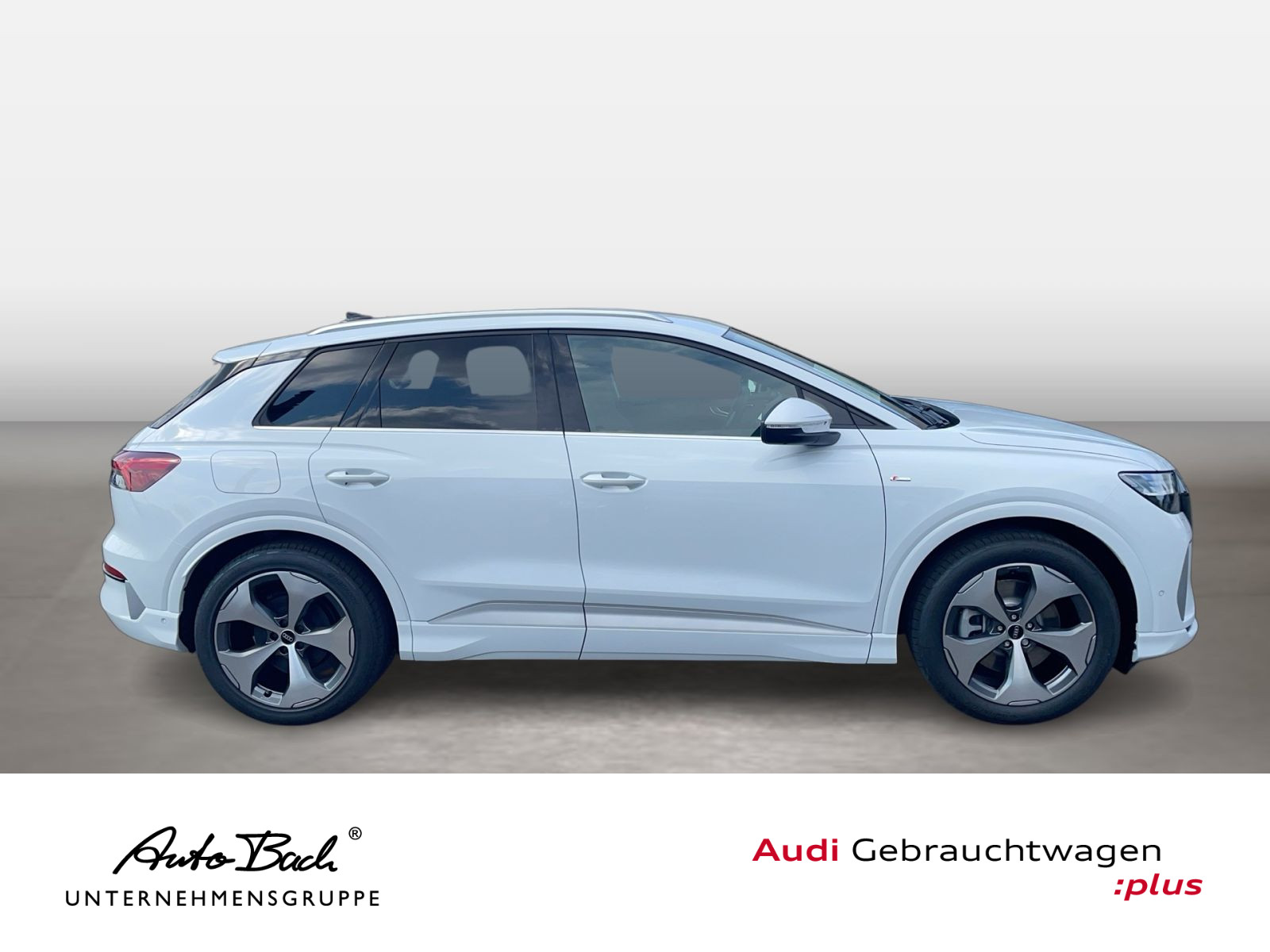 Audi Q4 e-tron performance Navi LED HuD ACC EPH AHK