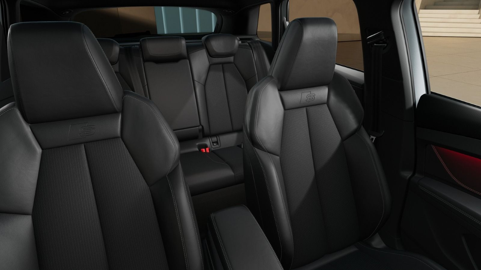 Audi Q4 SUV e-tron performance 210kW