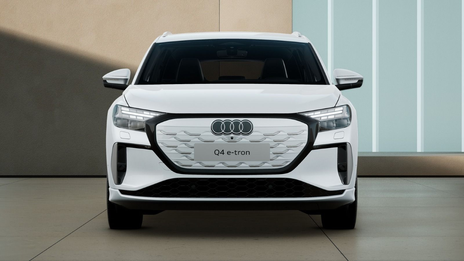 Audi Q4 SUV e-tron performance 210kW