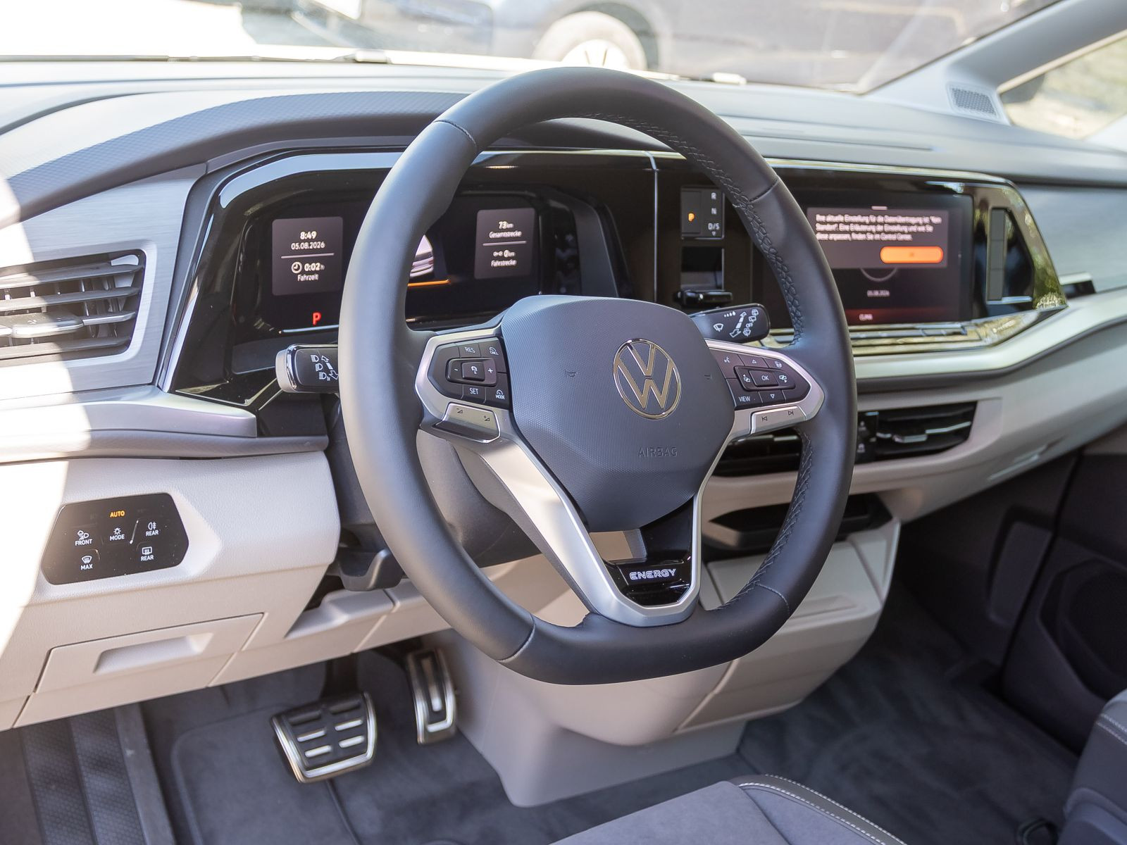 Volkswagen T7 Multivan 1.5 TSI eHybrid | AHK | 4-MOTION
