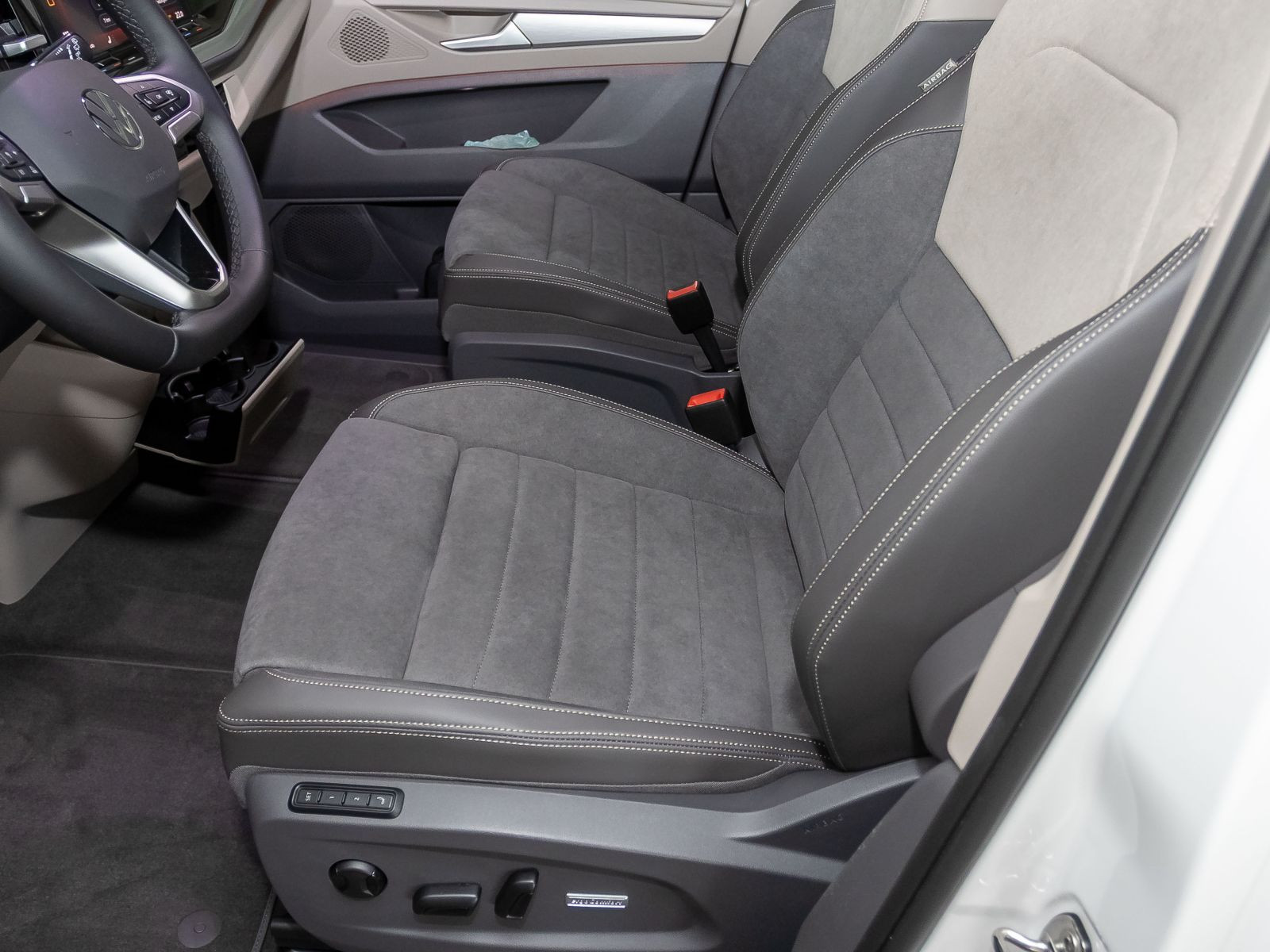 Volkswagen Multivan Style 2,0 l 110 kW TDI SCR Fron tantrieb 7-Gang-DSG Radst. 3124 mm lange r Überhang