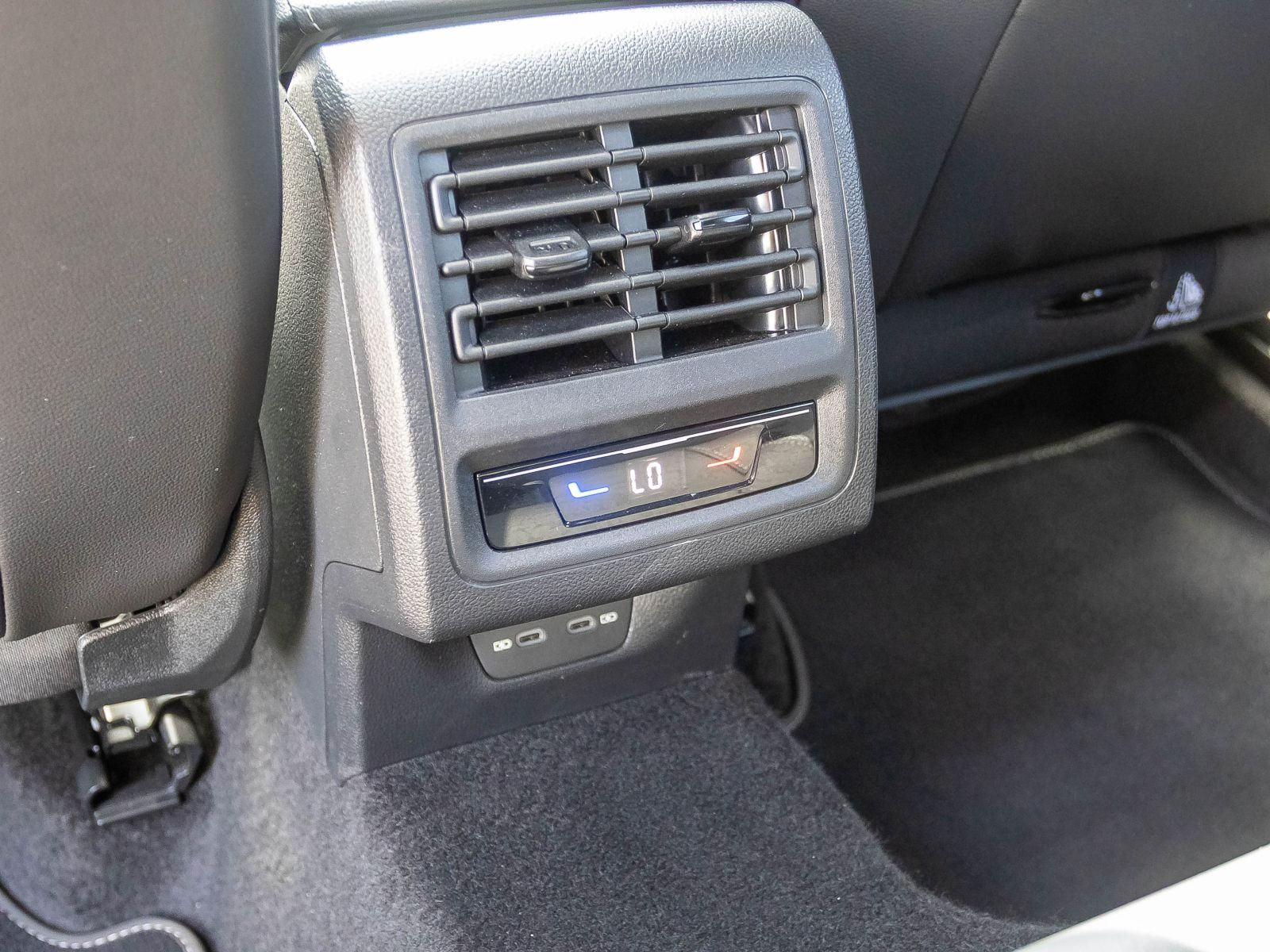 Volkswagen Golf VIII GTD 2.0 TDI Black Style DSG HUD Matrix