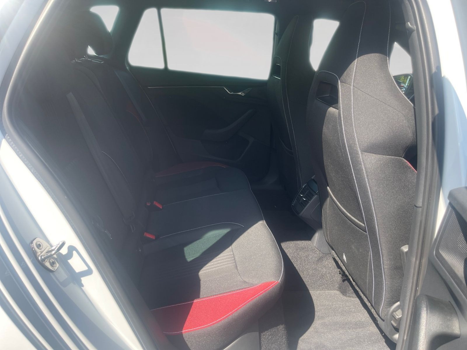 Skoda Kamiq Monte Carlo 1.5 TSI ACC Navi LED Panorama