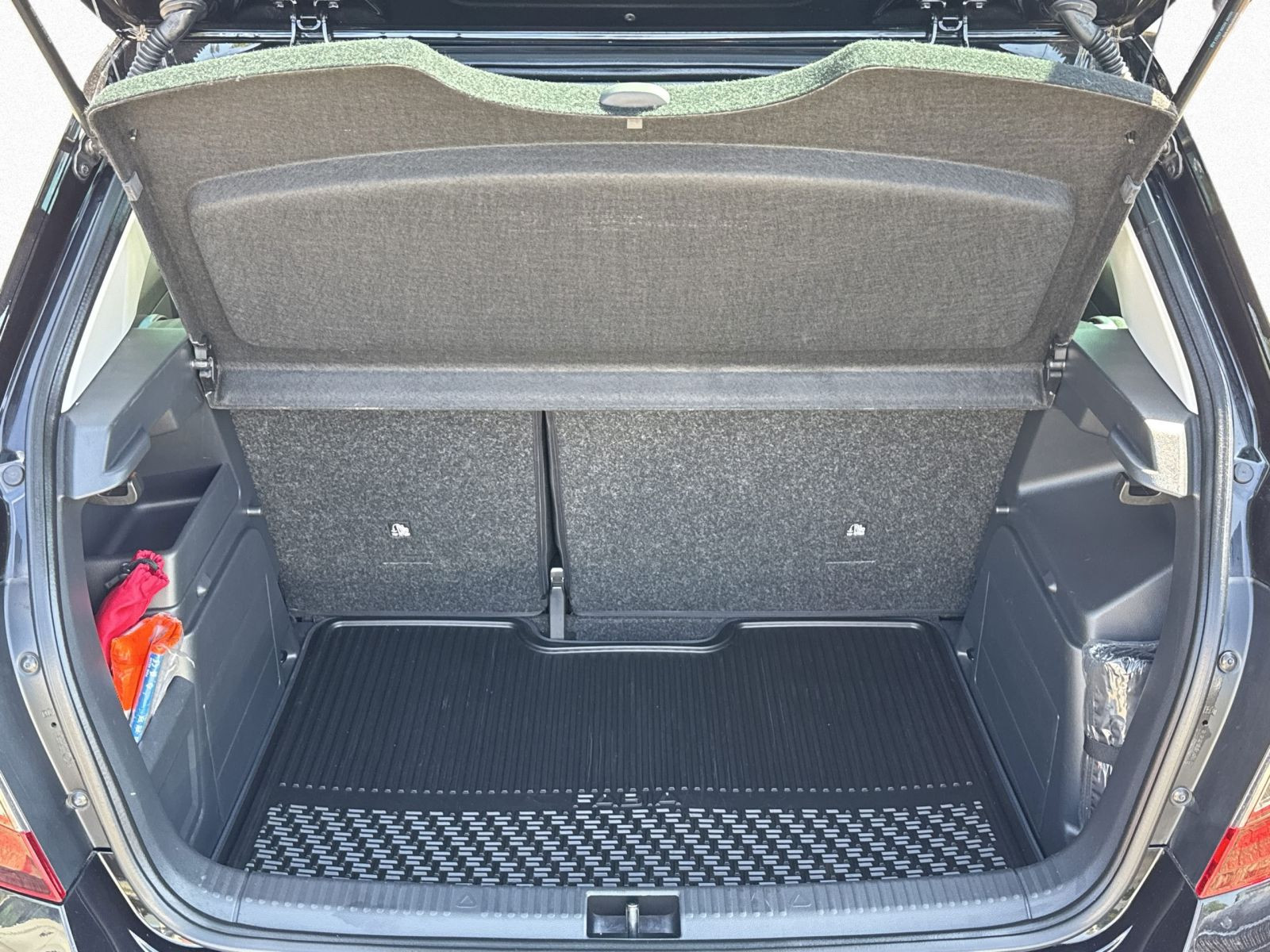 Skoda Fabia Ambition 1.0TSI ACC LED Navi Panorama
