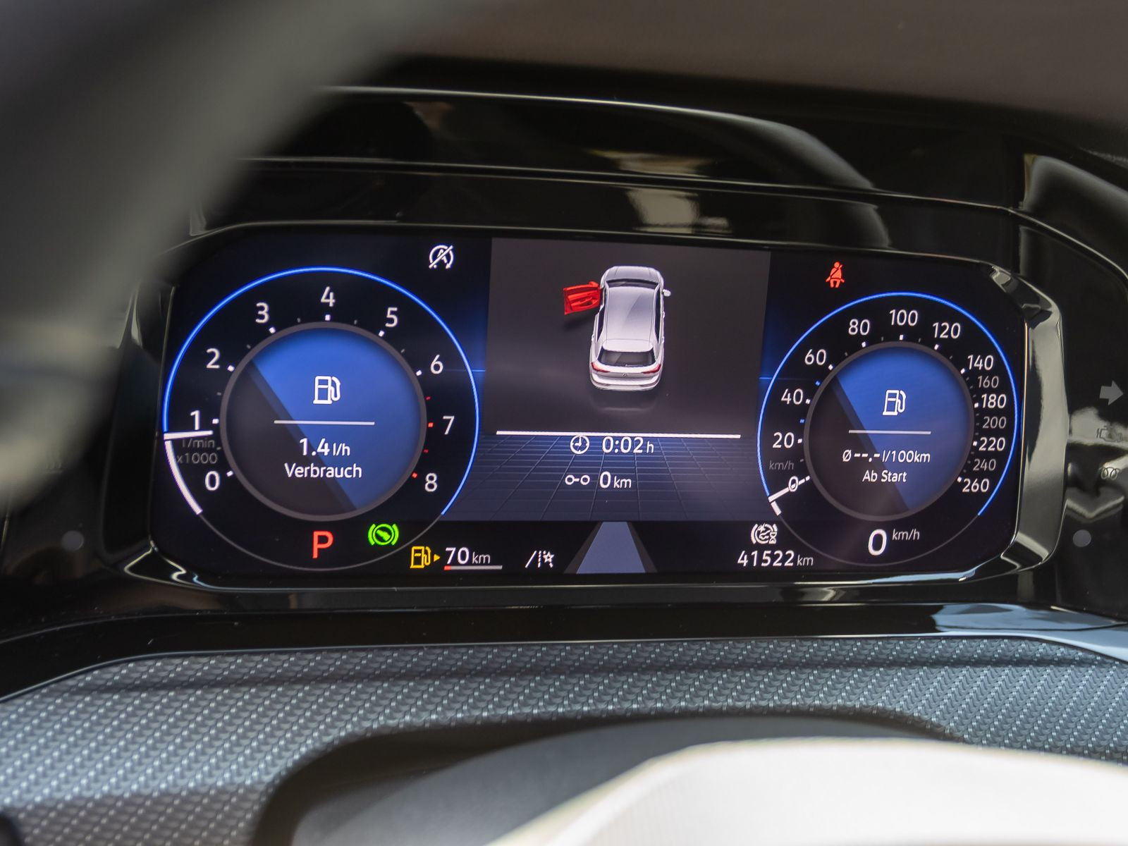 Volkswagen Golf VIII R-Line 2.0TSI DSG LED CarPlay EPH DAB