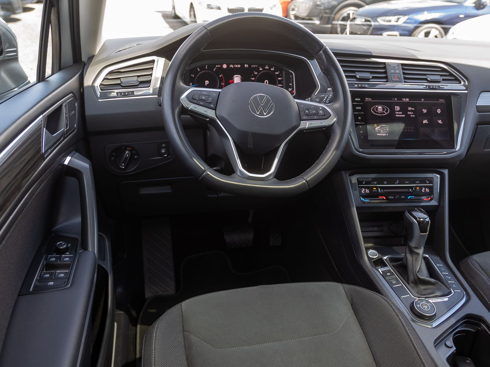 Volkswagen Tiguan Allspace Elegance 2.0TSI 4M DSG Navi Matrix Panorama AHK