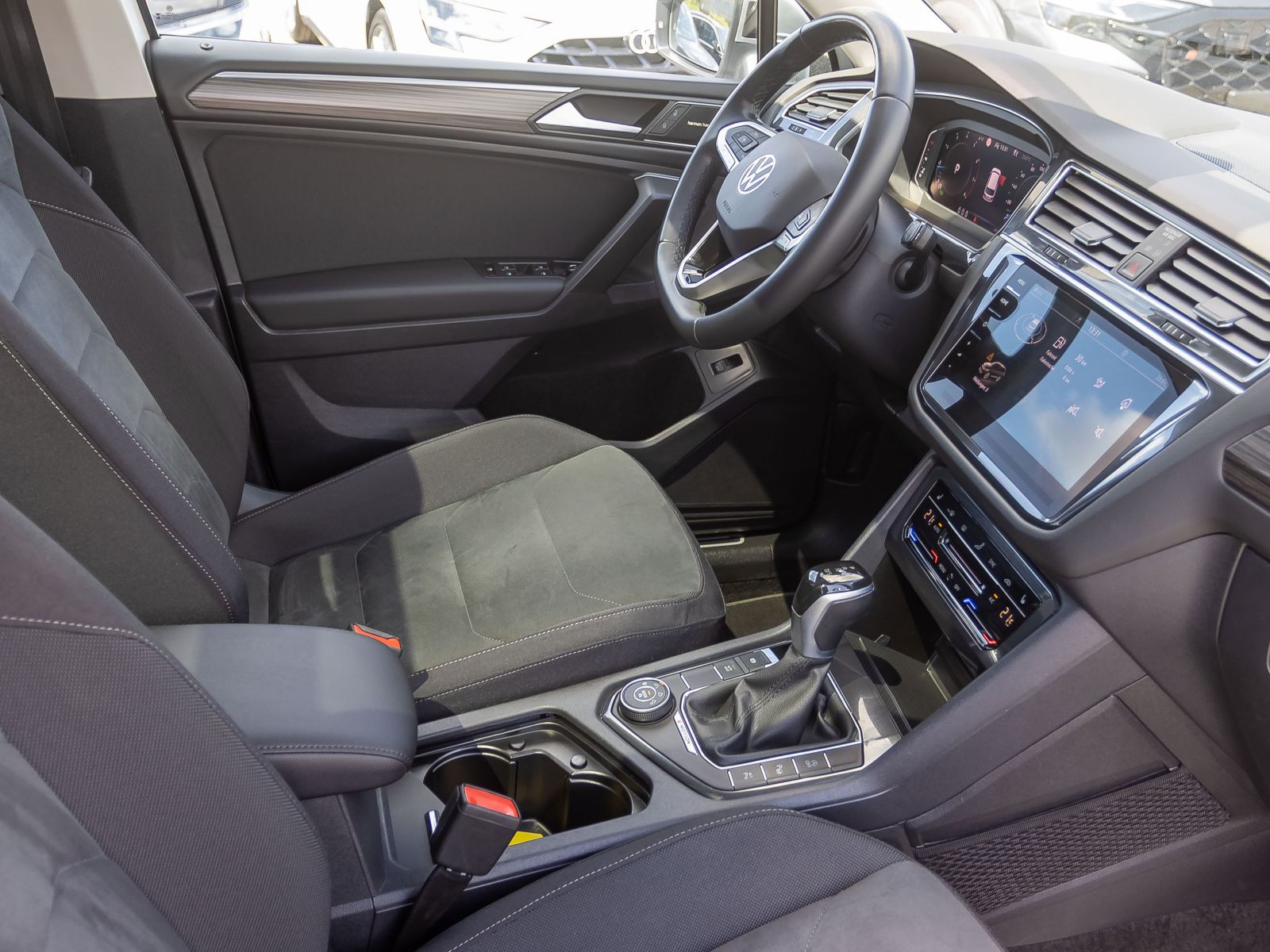 Volkswagen Tiguan Allspace Elegance 2.0TSI 4M DSG Navi Matrix Panorama AHK