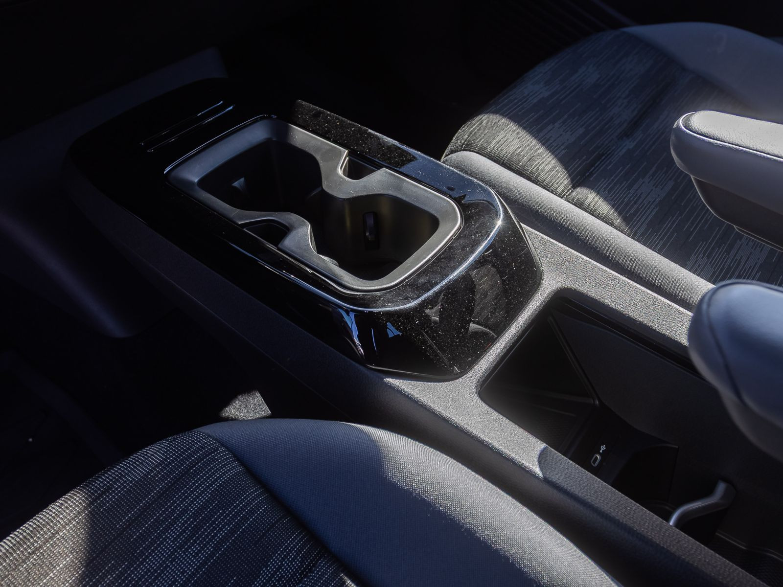 Volkswagen ID.4 Pro Performance Navi LED ACC AHK CarPlay