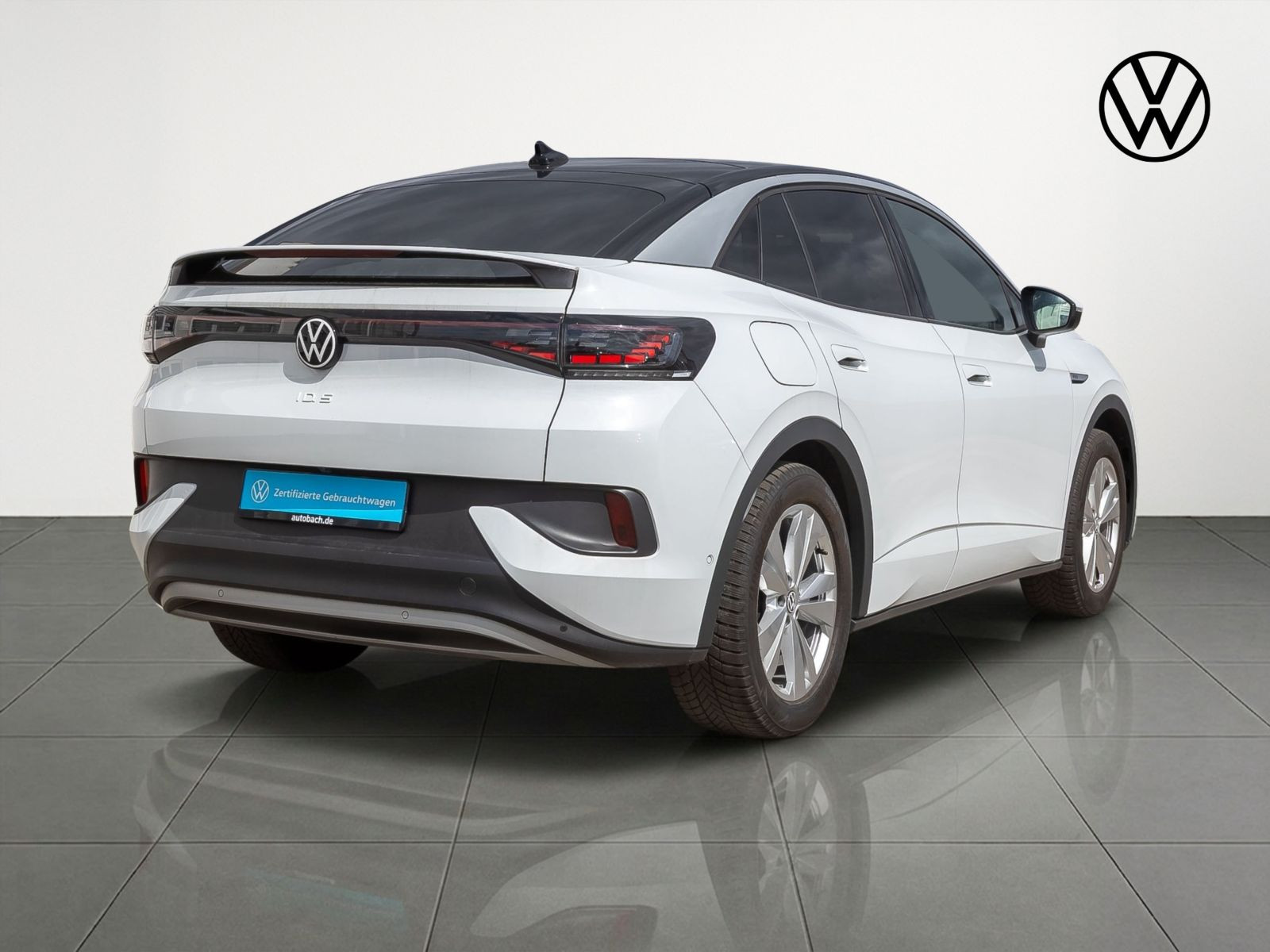 Volkswagen ID.5 Pro Performance, AHK, Panoramadach, LED-Matrix, Area View inkl. Rückfahrkamera