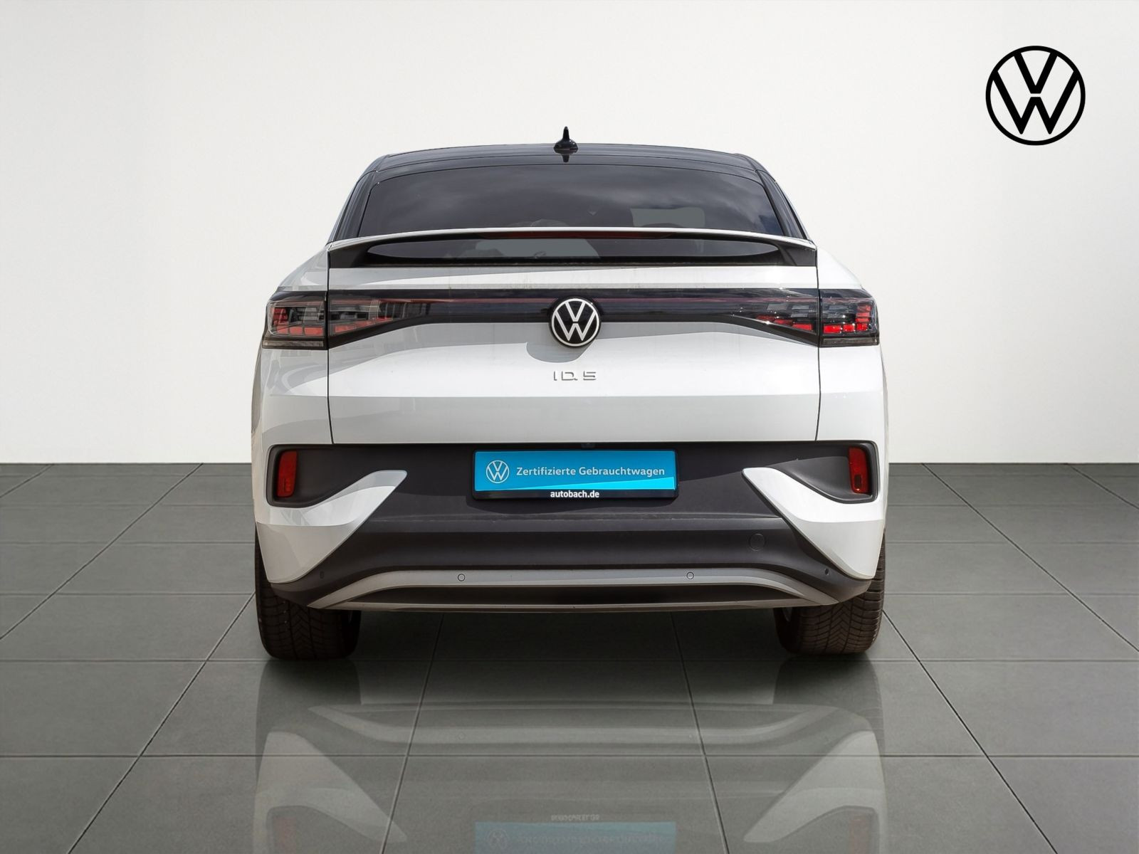 Volkswagen ID.5 Pro Performance, AHK, Panoramadach, LED-Matrix, Area View inkl. Rückfahrkamera