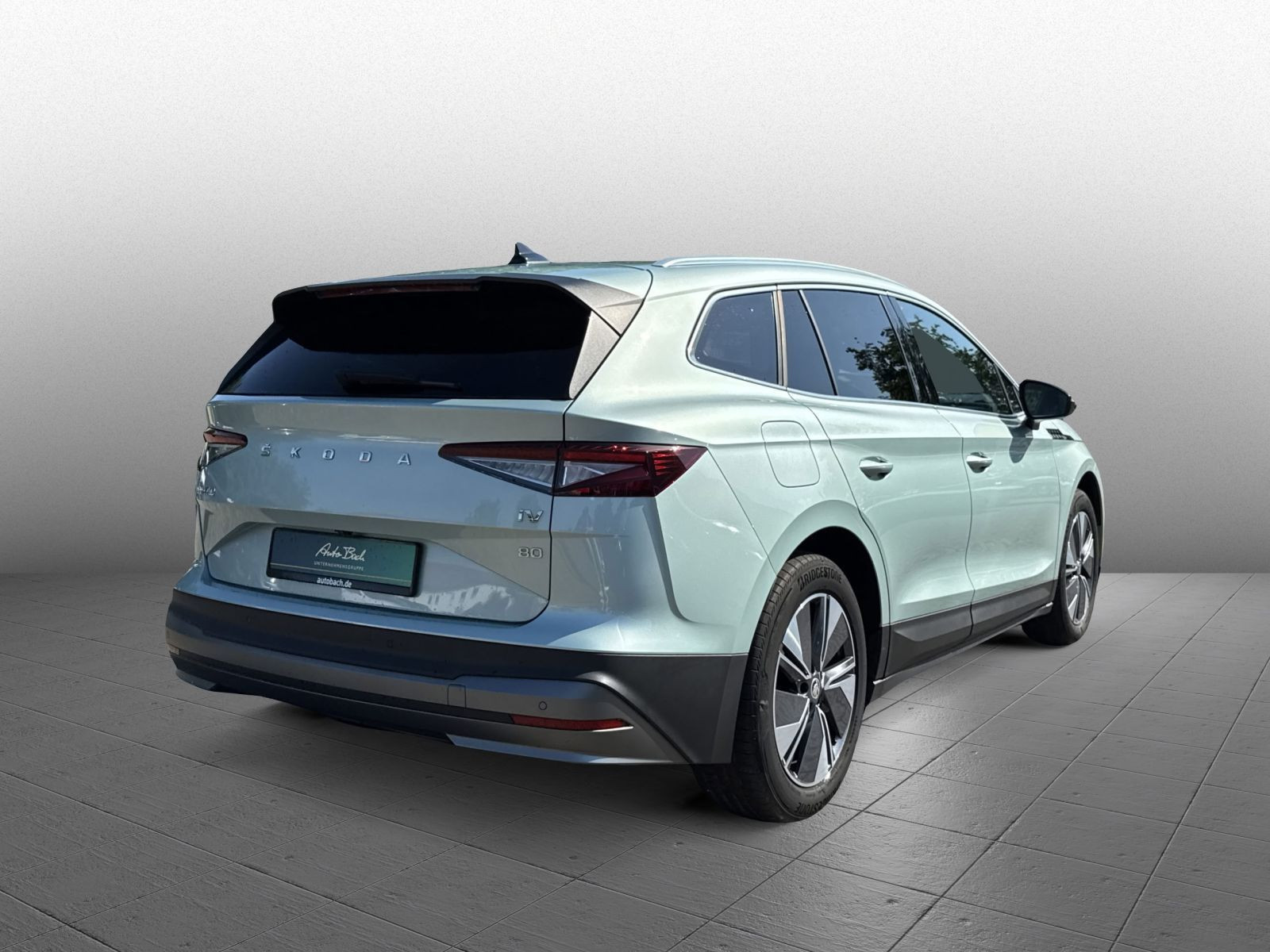Skoda Enyaq iV electric DSG ACC Navi LED AHK KESSY