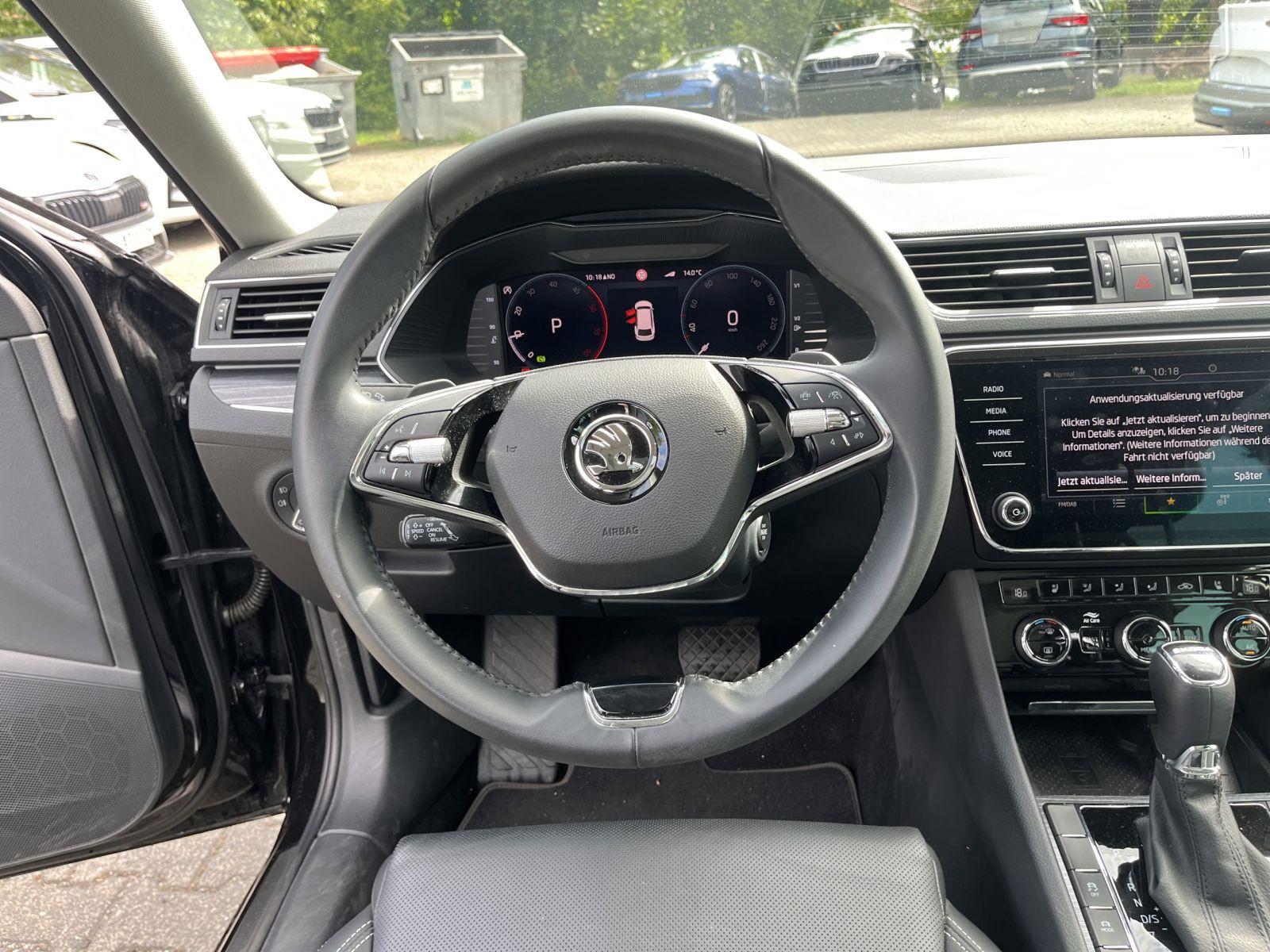 Skoda Superb Combi Style 2.0 TDI DSG Navi ACC Panorama