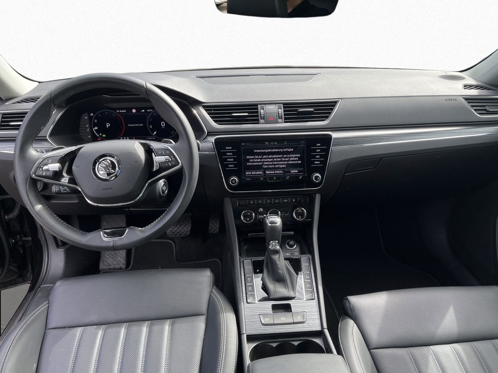 Skoda Superb Combi Style 2.0 TDI DSG Navi ACC Panorama