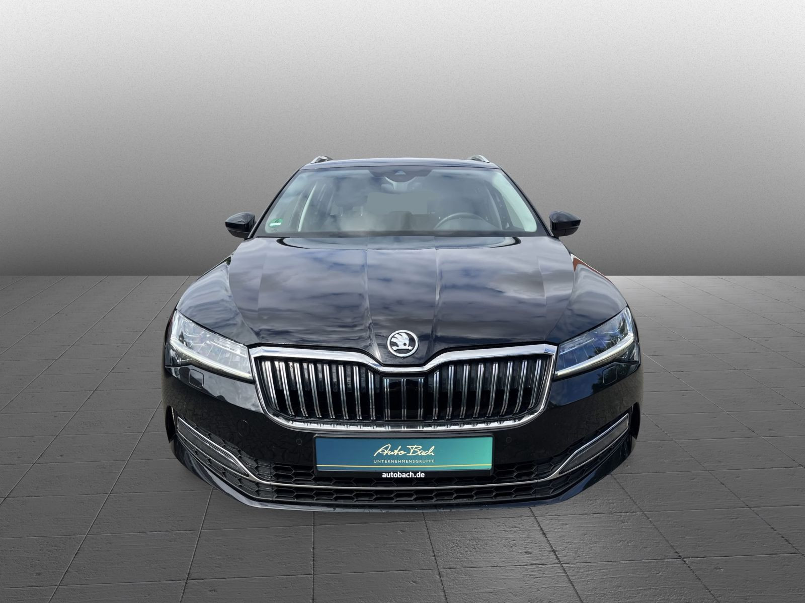 Skoda Superb Combi Style 2.0 TDI DSG Navi ACC Panorama