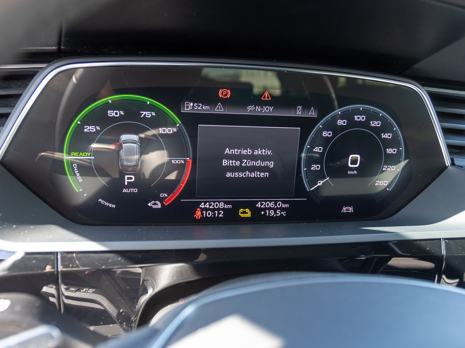 Audi e-tron S line 50 qu Navi Matrix Standklima Luftfederung