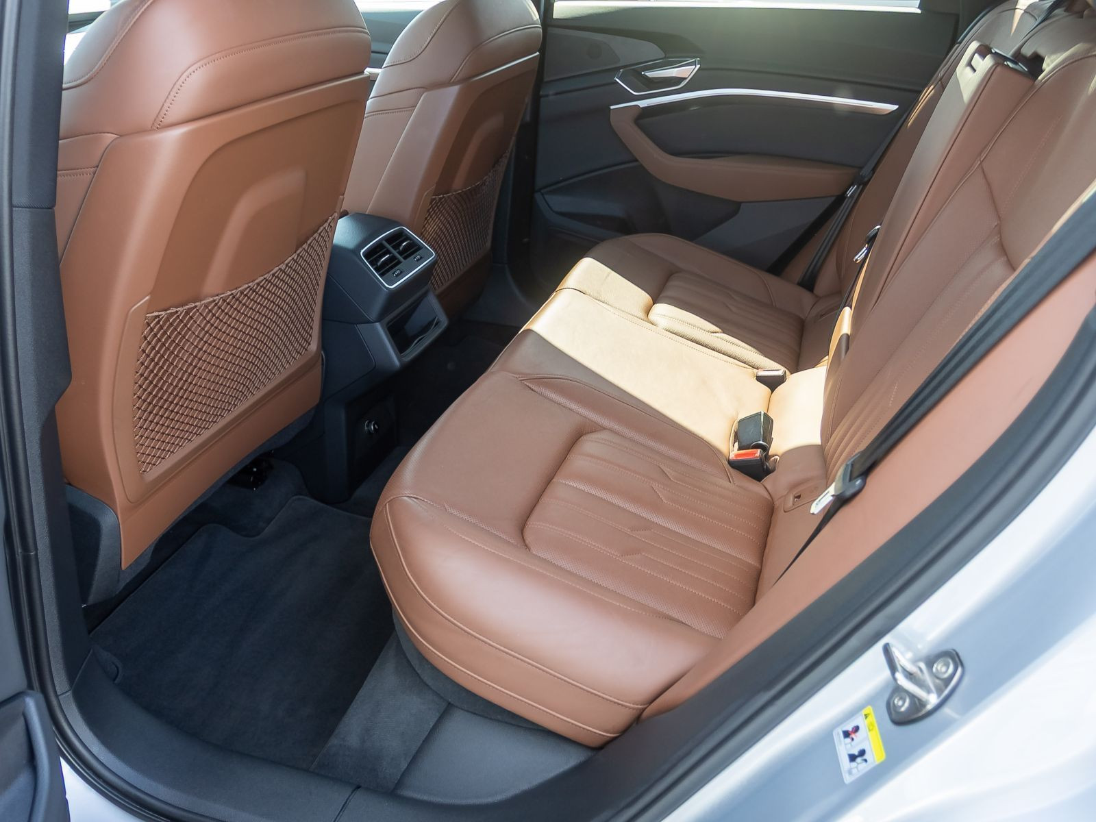 Audi e-tron advanced 50 qu Navi Matrix Standklima Luftfederung
