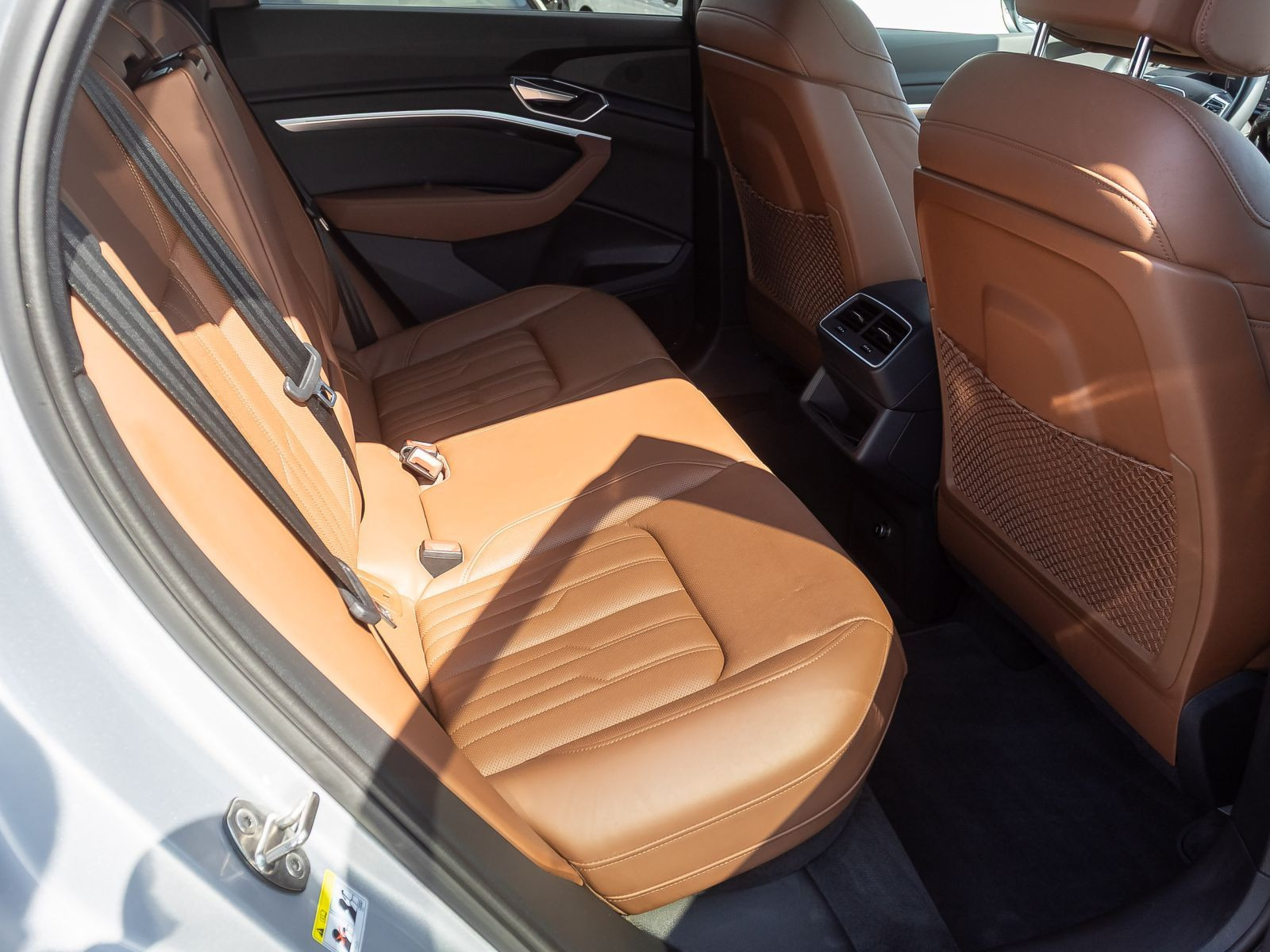 Audi e-tron advanced 50 qu Navi Matrix Standklima Luftfederung