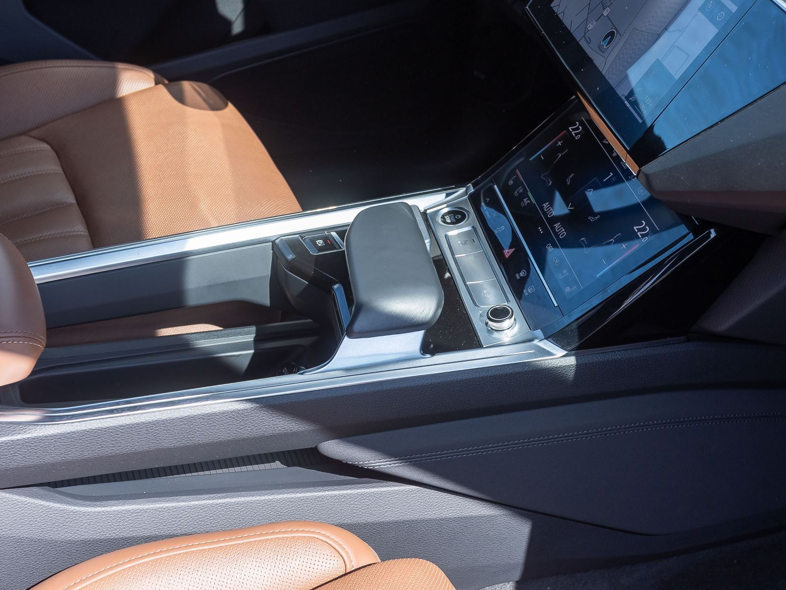 Audi e-tron advanced 50 qu Navi Matrix Standklima Luftfederung