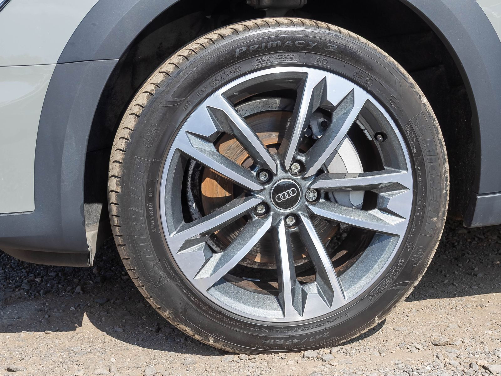 Audi A4 allroad 40TDI qu Stronic Navi LED Standhzg AHK