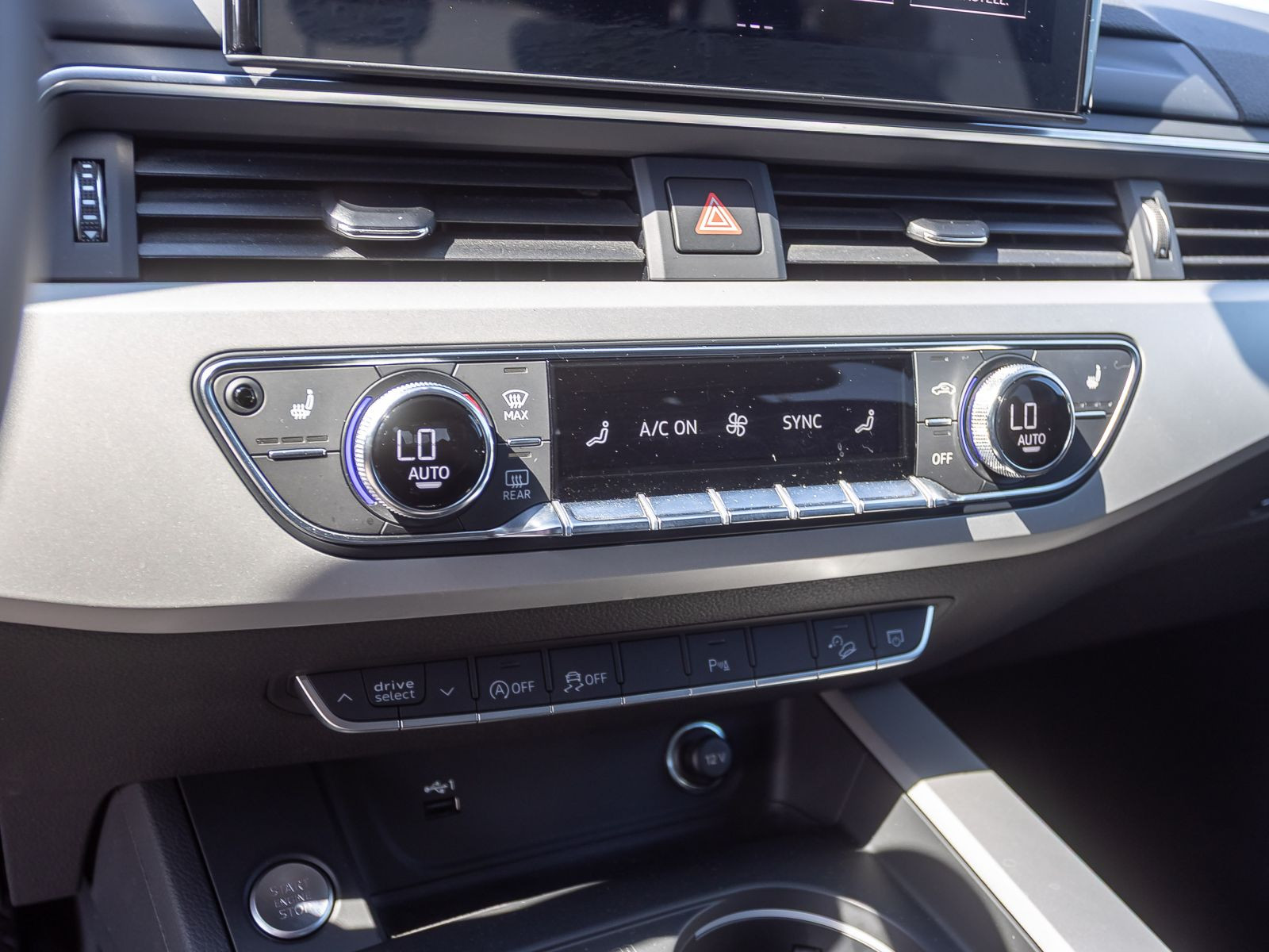 Audi A4 allroad 40TDI qu Stronic Navi LED Standhzg AHK