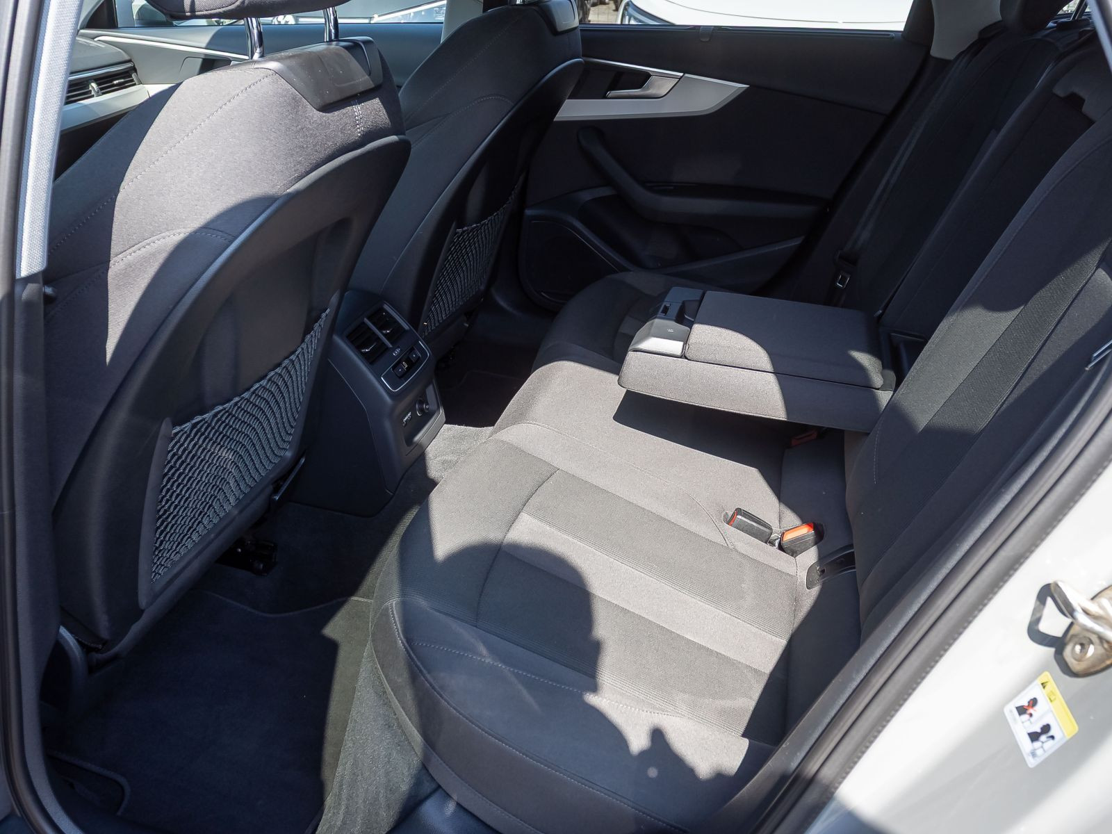 Audi A4 allroad 40TDI qu Stronic Navi LED Standhzg AHK