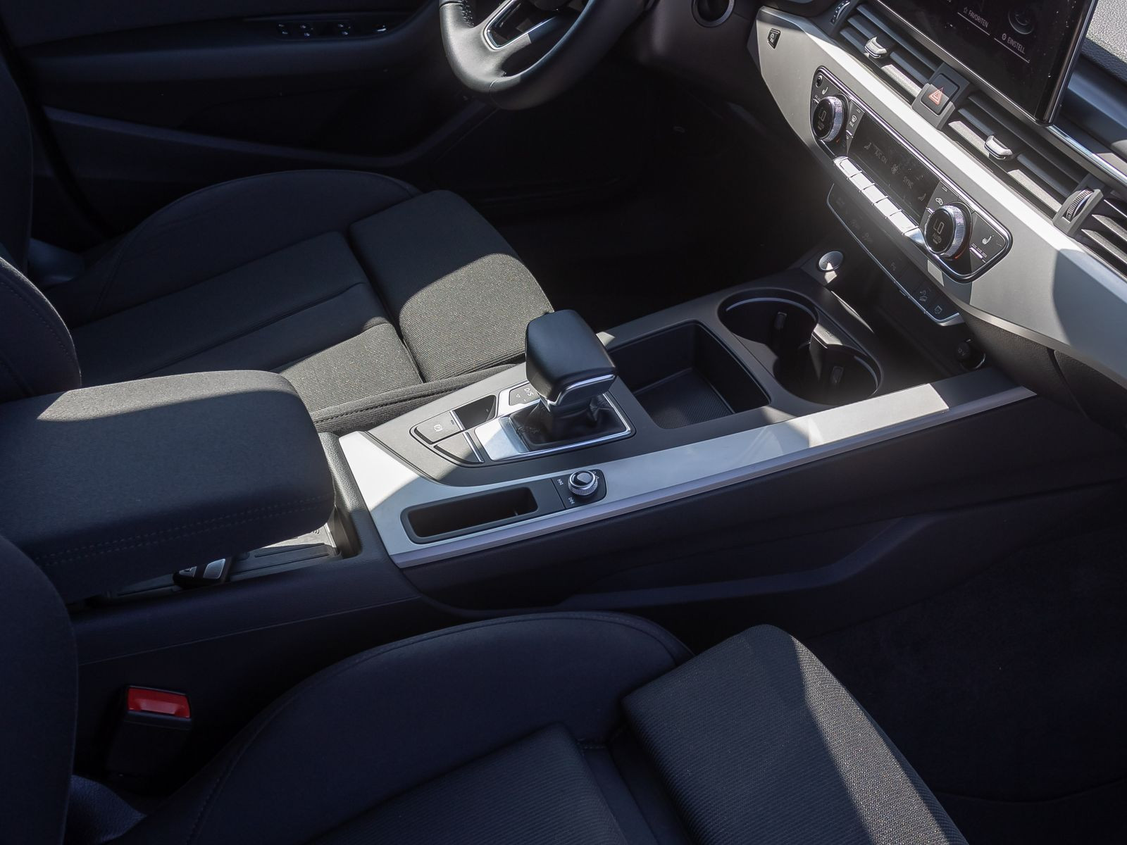 Audi A4 allroad 40TDI qu Stronic Navi LED Standhzg AHK