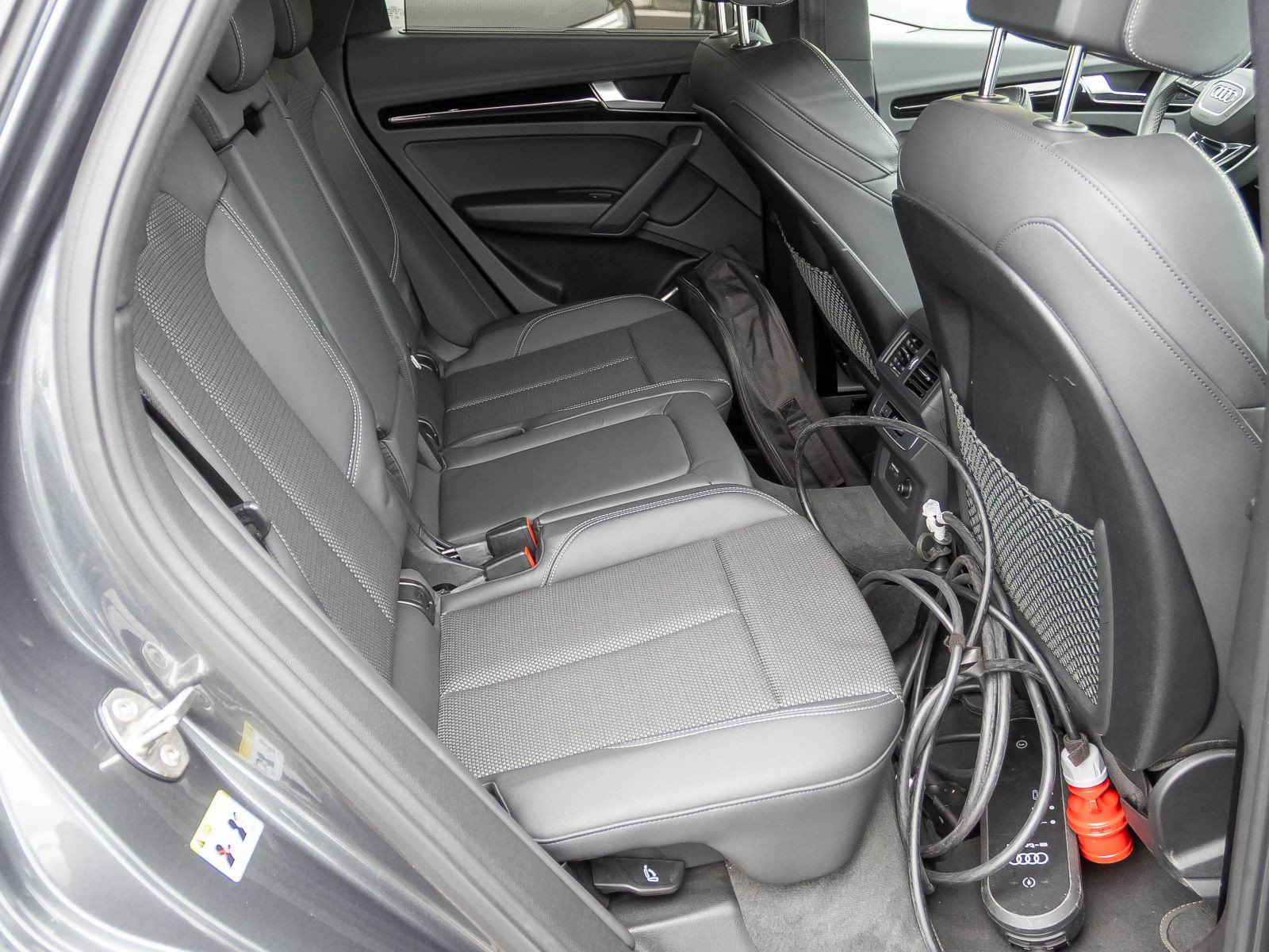 Audi Q5 S line 55TFSIe qu Navi LED HuD Standklima Luftfederung