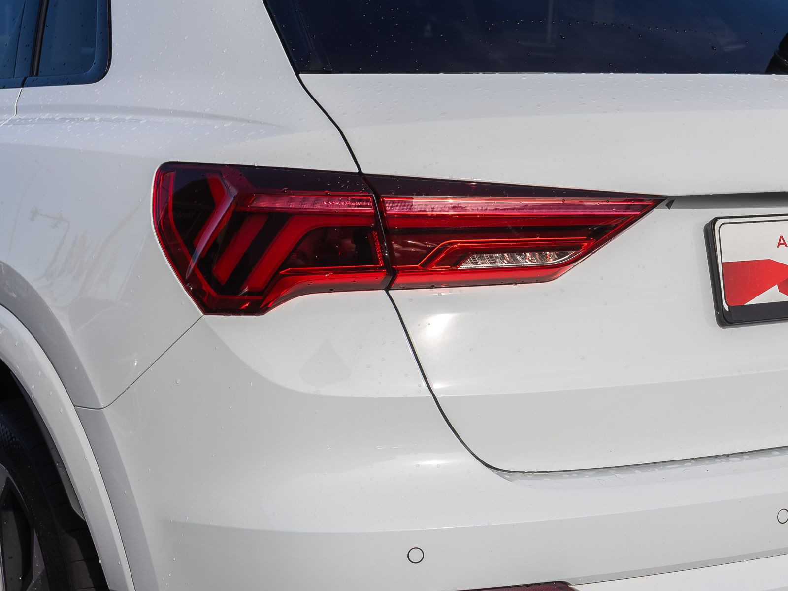 Audi Q3 S line 35TDI Stronic Navi LED ACC Panorama