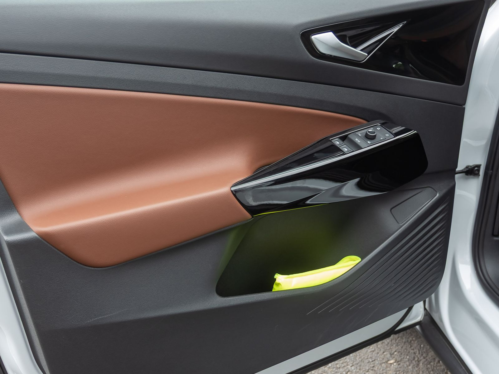 Volkswagen ID.4 Pro Performance, LED-Matrix, Navi, Rückfahrkamera, App-Connect