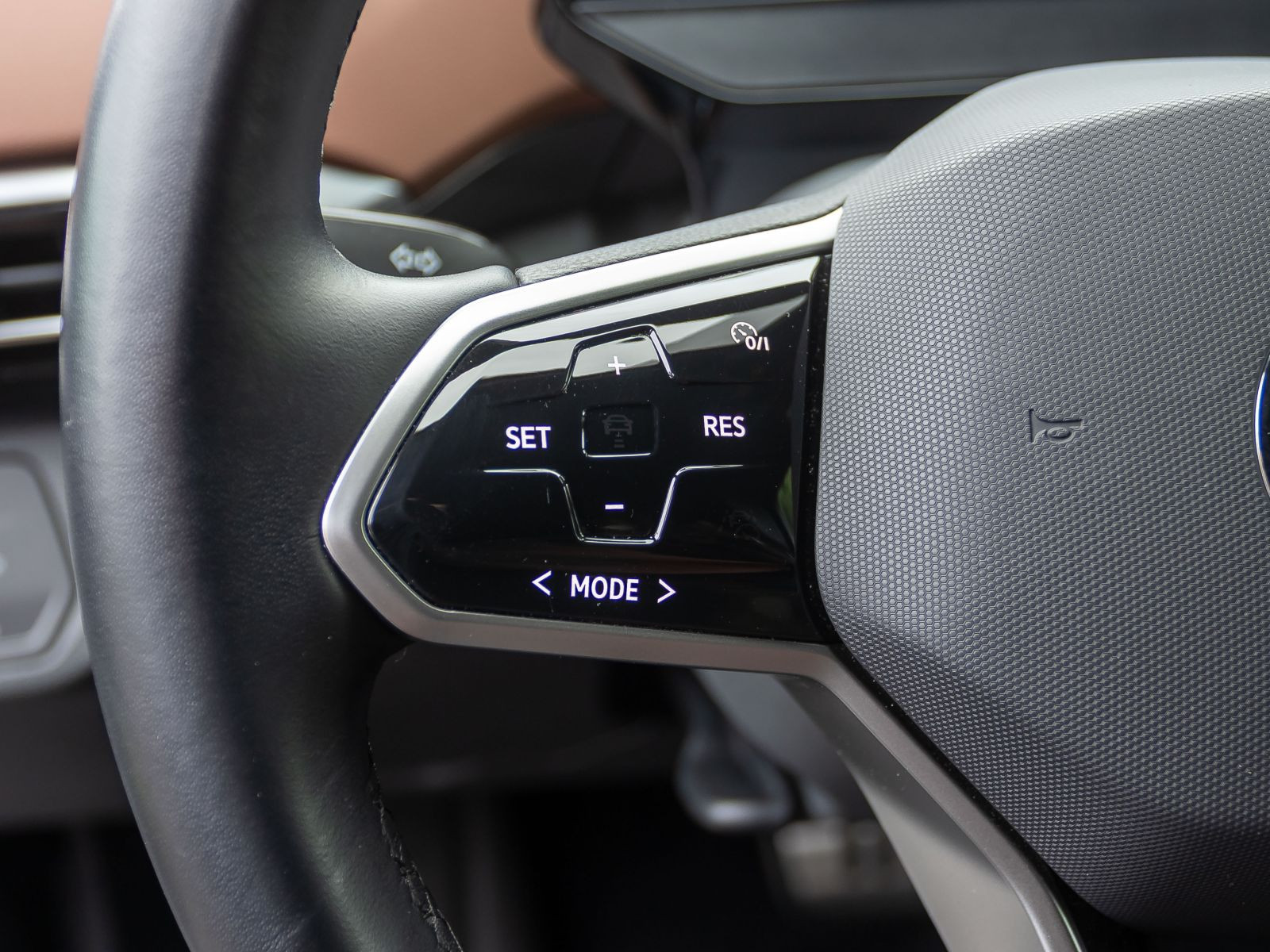 Volkswagen ID.4 Pro Performance, LED-Matrix, Navi, Rückfahrkamera, App-Connect