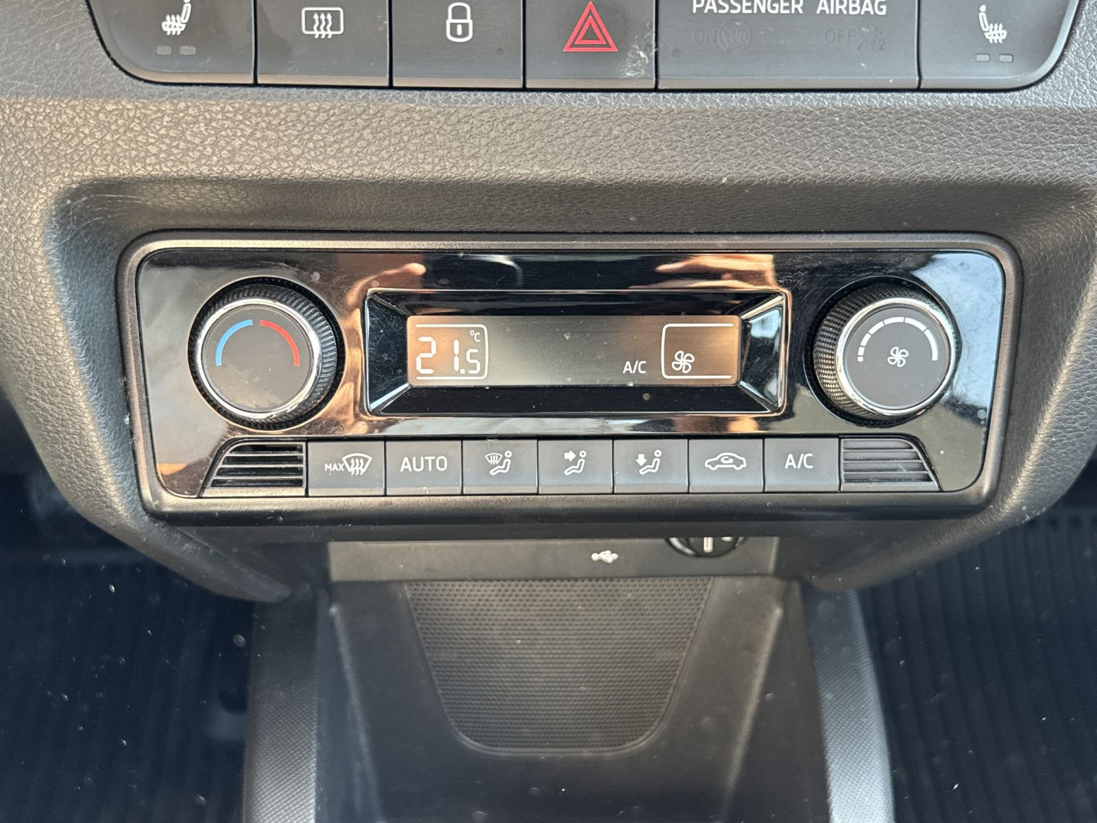 Skoda Fabia Combi Ambition 1.0TSI Navi EPH GRA CarPlay