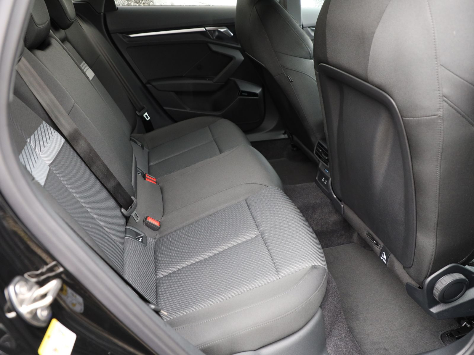 Audi A3 Sportback S line TFSI 110kW S tronic Business-Paket AHK/ LedPro