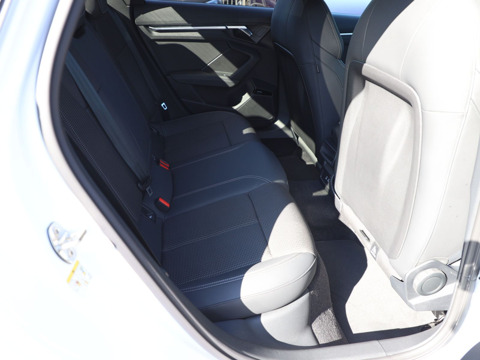 Audi A3 Limousine S line TFSI 110kW S tronic TechPlus/Business/AHK