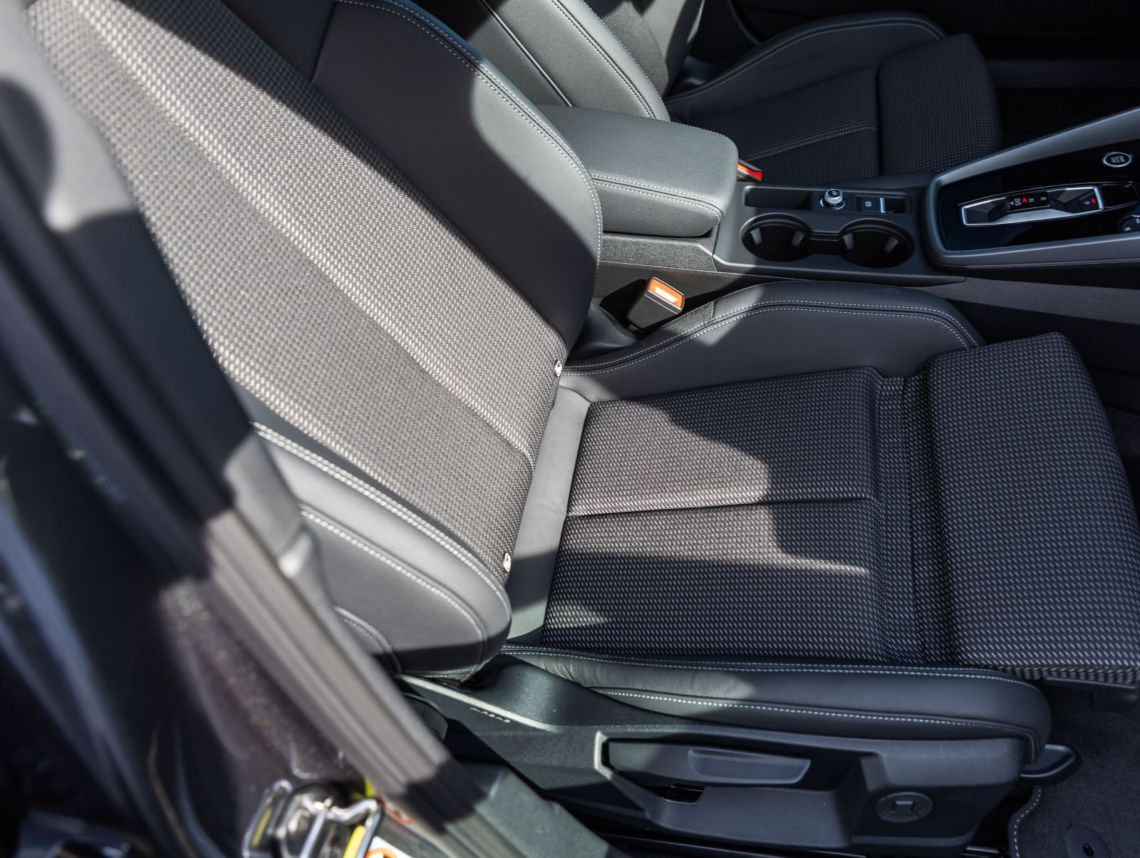 Audi A3 Sportback S line TFSI TechPlus/ 18" / Business 85kW
