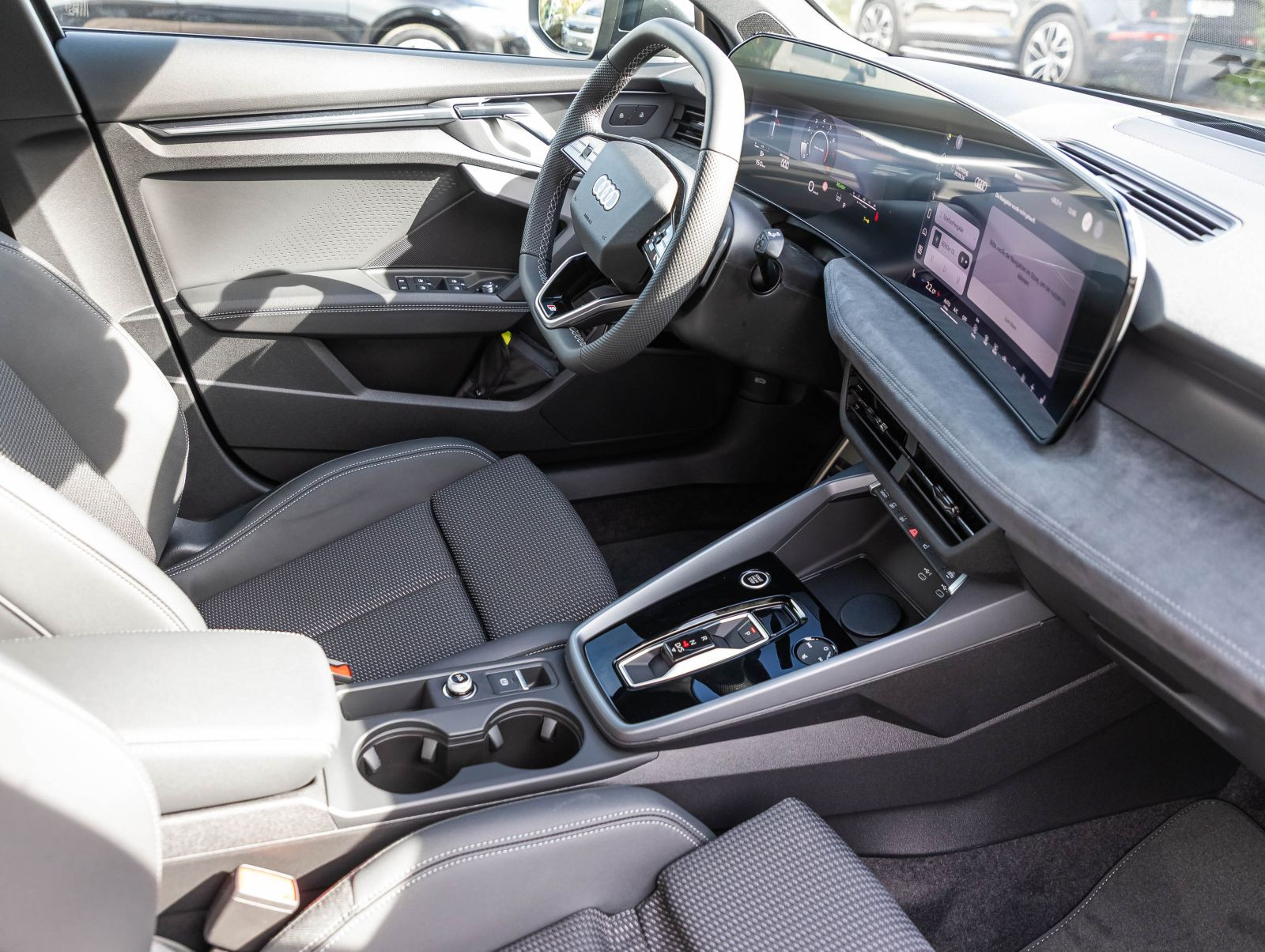 Audi A3 Sportback S line TFSI TechPlus/ 18" / Business 85kW